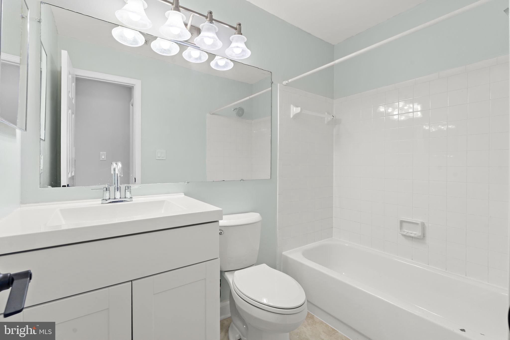 GREENFIELDS - Residential