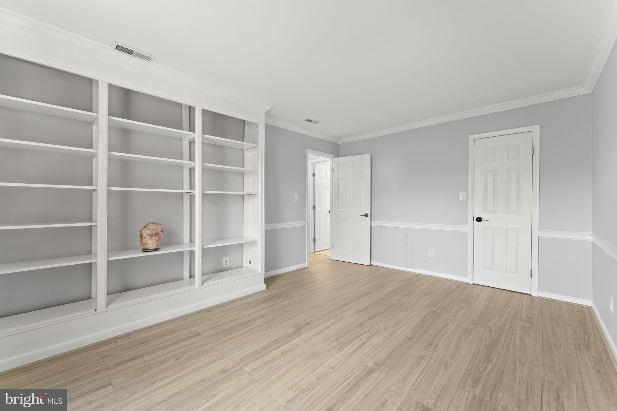 GREENFIELDS - Residential