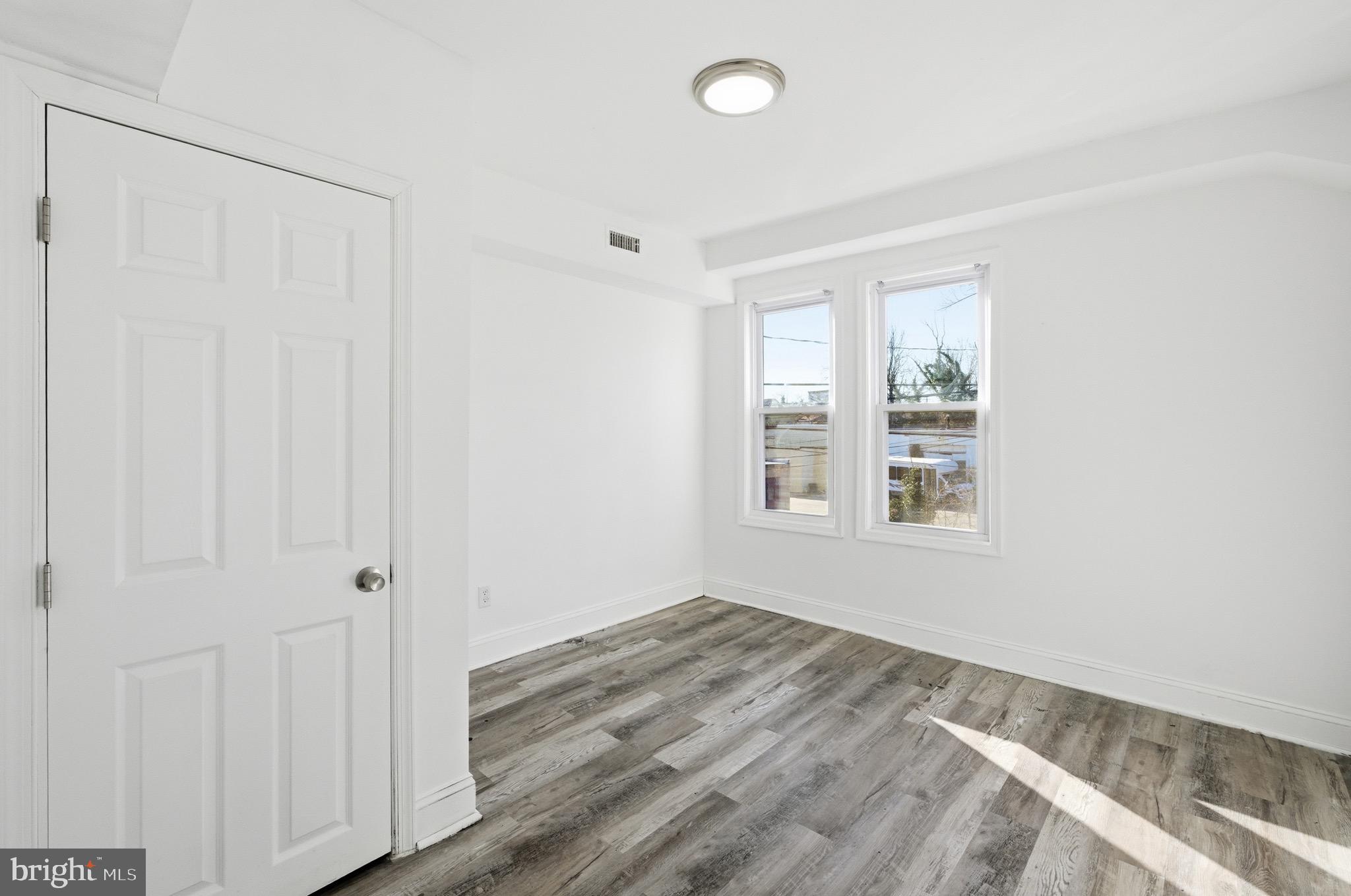 SAINT JOSEPHS - Residential