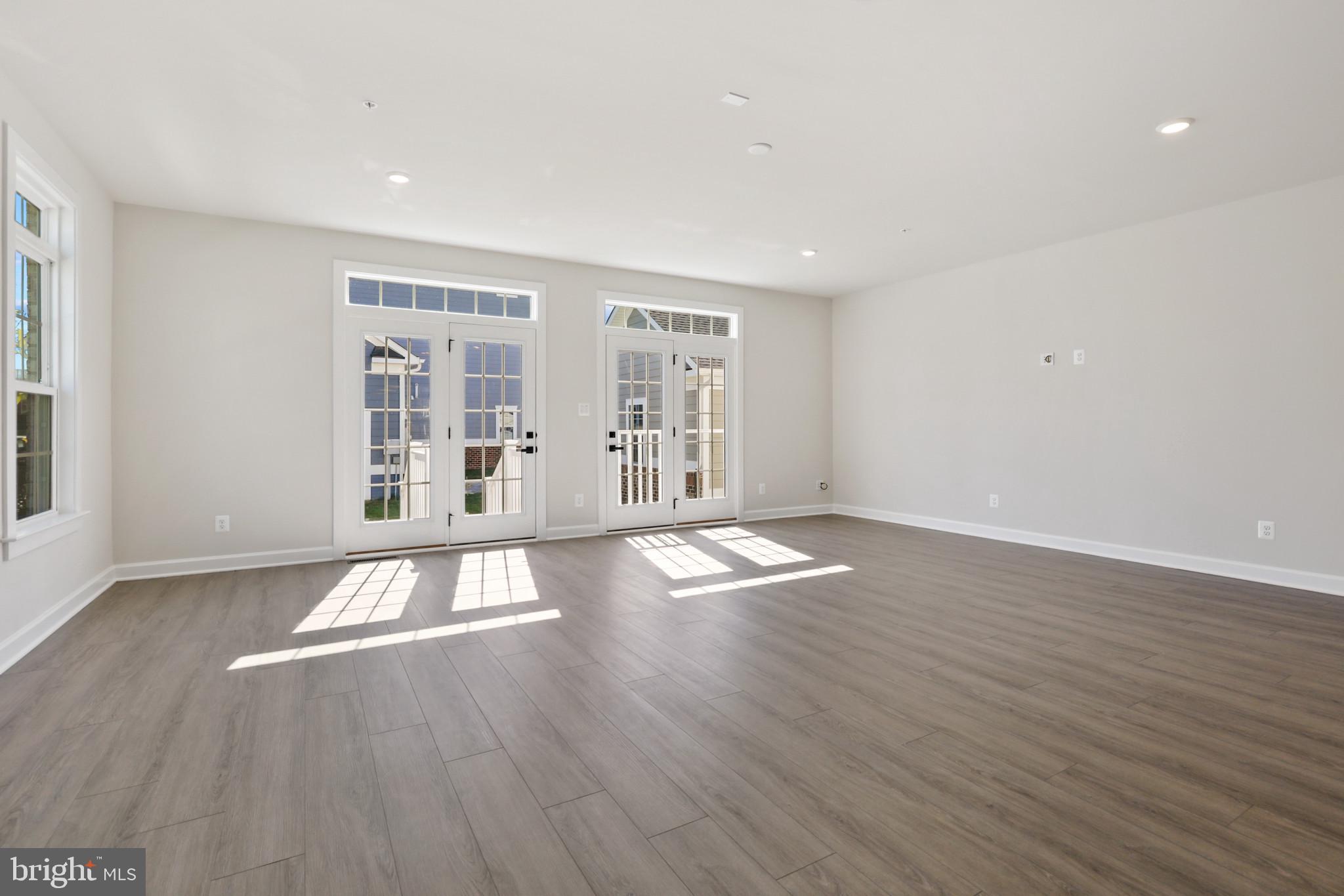 GREENLEIGH AT CROSSROADS - Residential