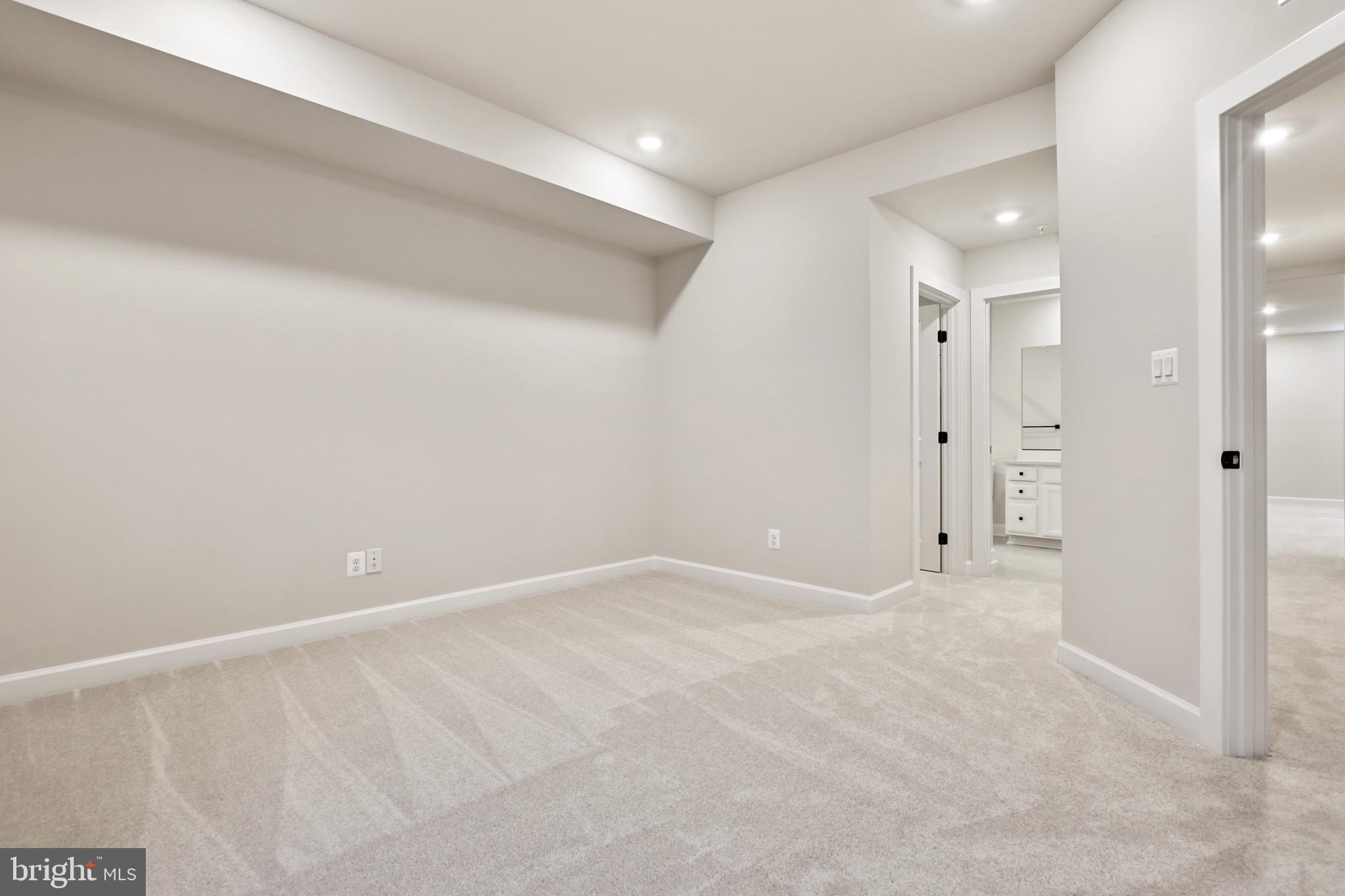 GREENLEIGH AT CROSSROADS - Residential