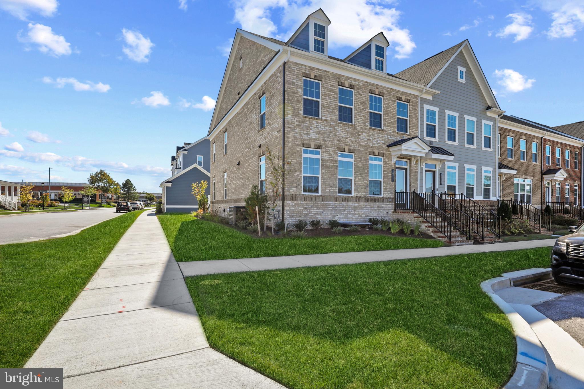 GREENLEIGH AT CROSSROADS - Residential