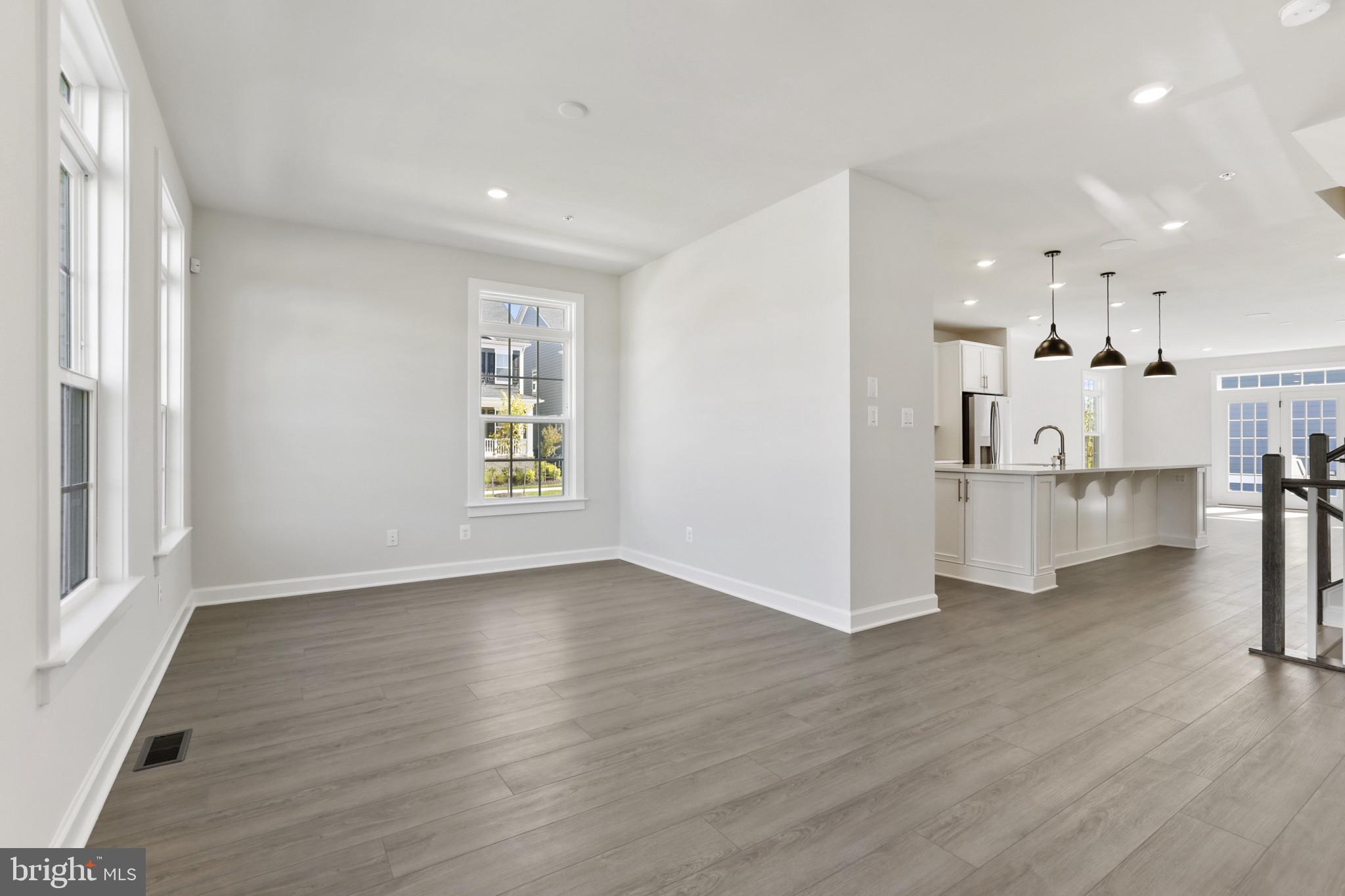 GREENLEIGH AT CROSSROADS - Residential