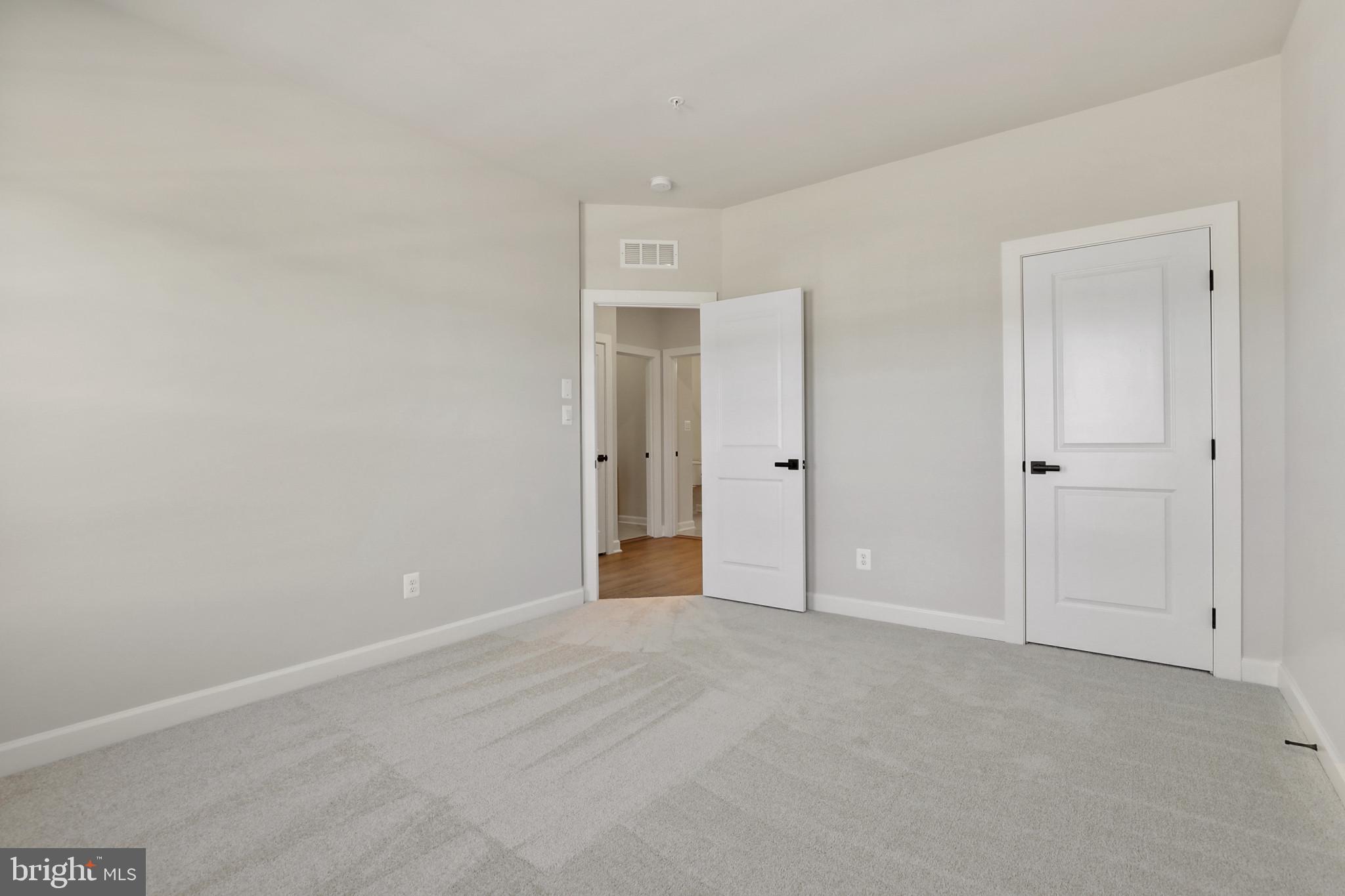 GREENLEIGH AT CROSSROADS - Residential