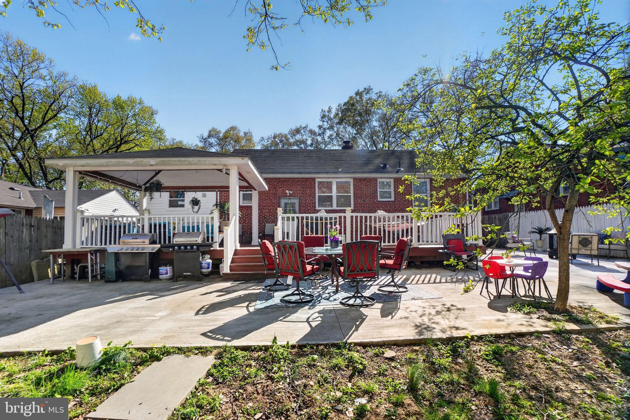 ST BARNABAS VILLAGE - Residential