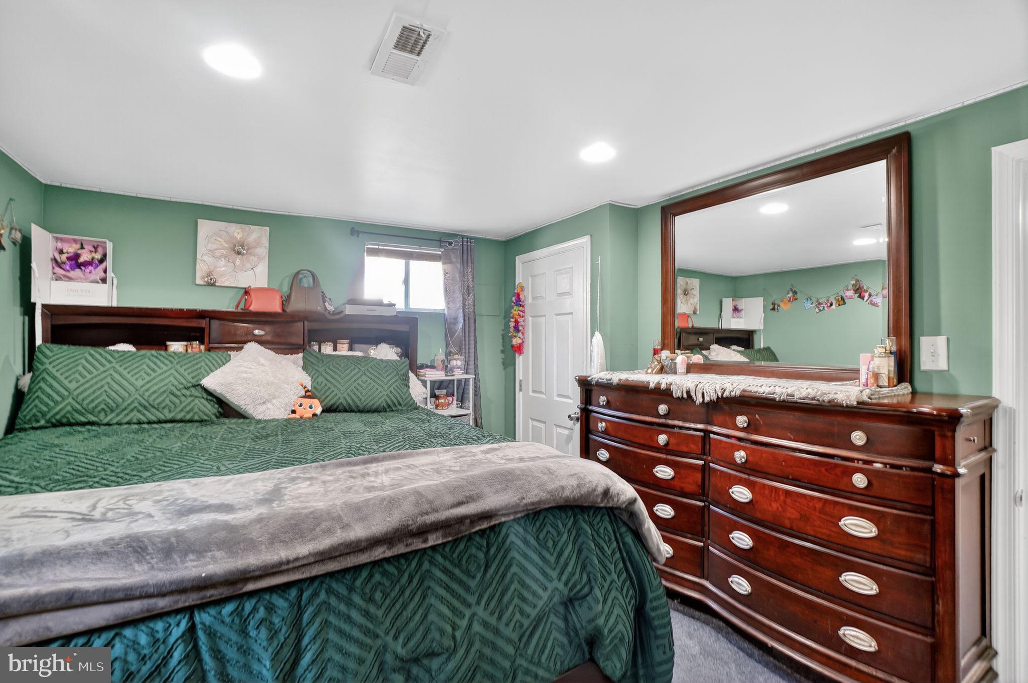 ST BARNABAS VILLAGE - Residential