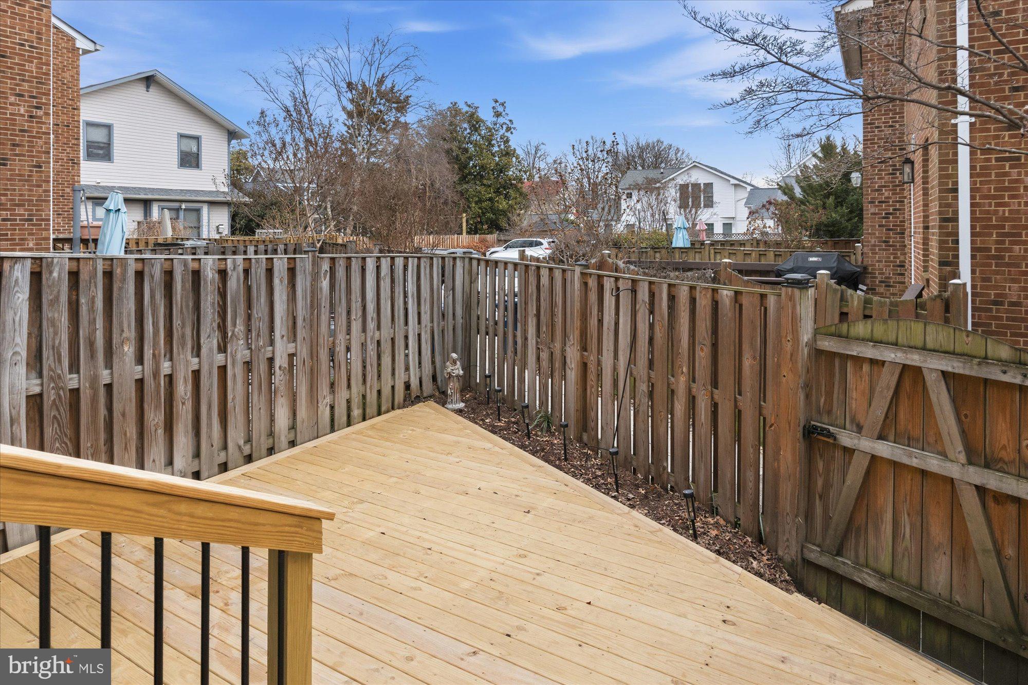 DEL RAY - Residential