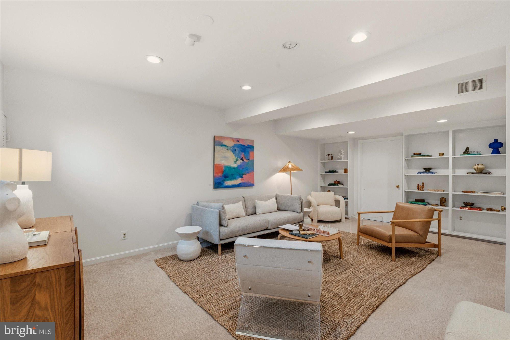 DEL RAY - Residential