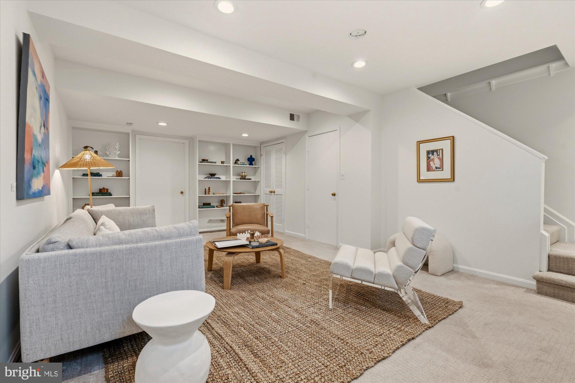 DEL RAY - Residential