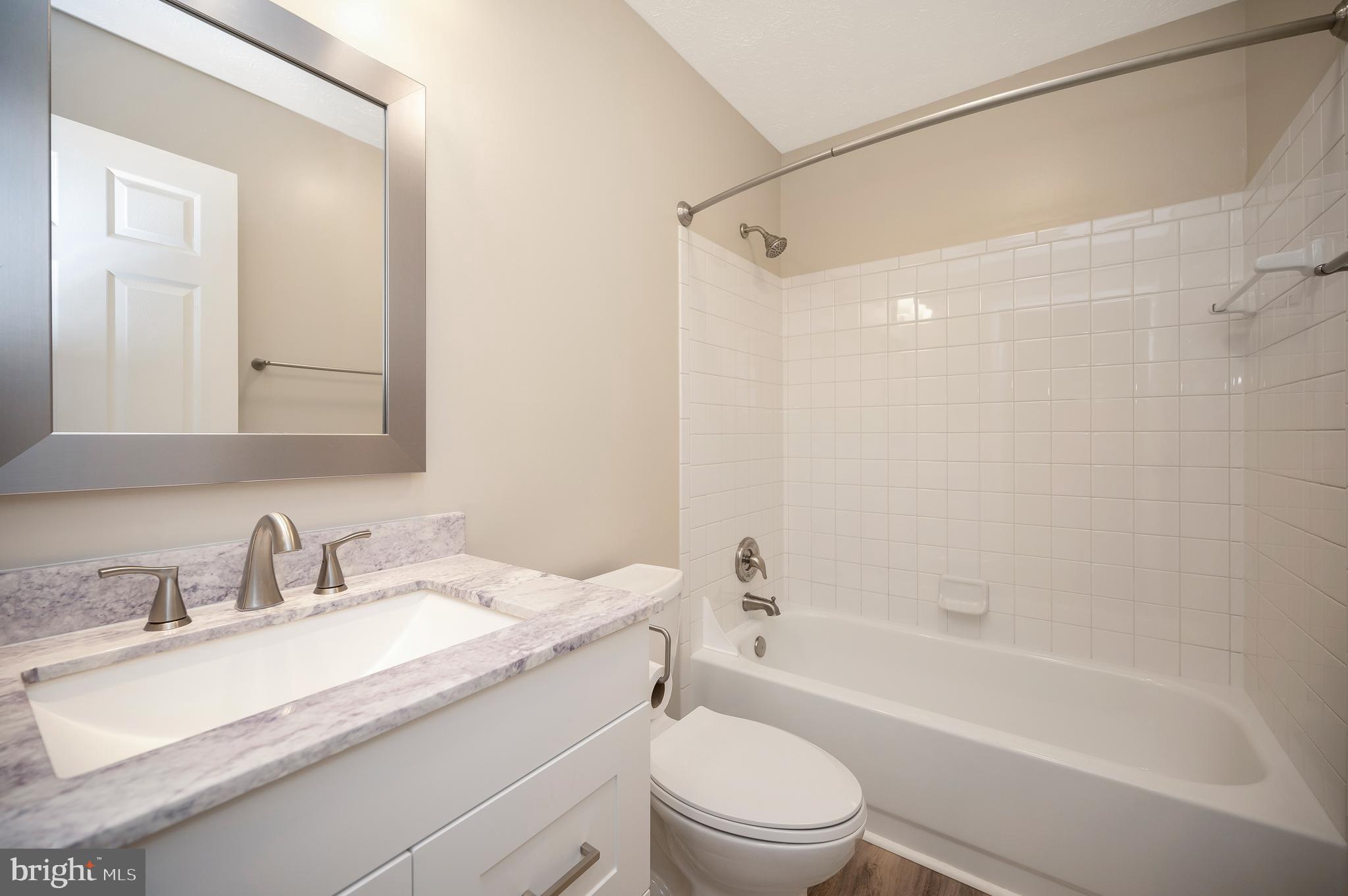 SETTLERS LANDING - Residential