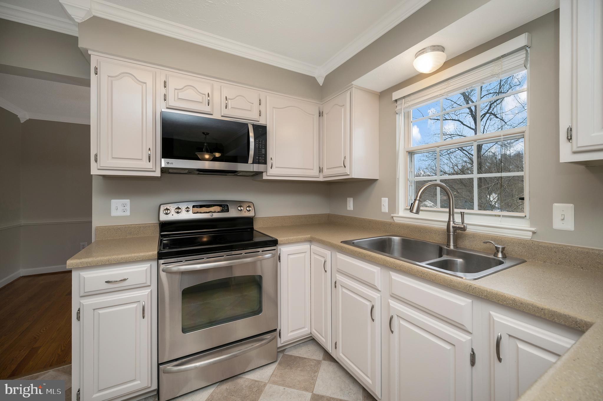 SETTLERS LANDING - Residential