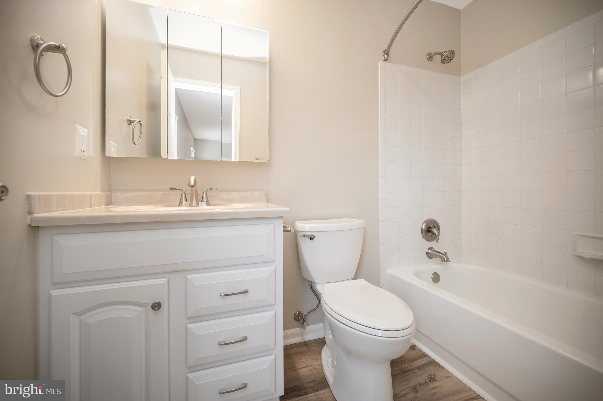 SETTLERS LANDING - Residential