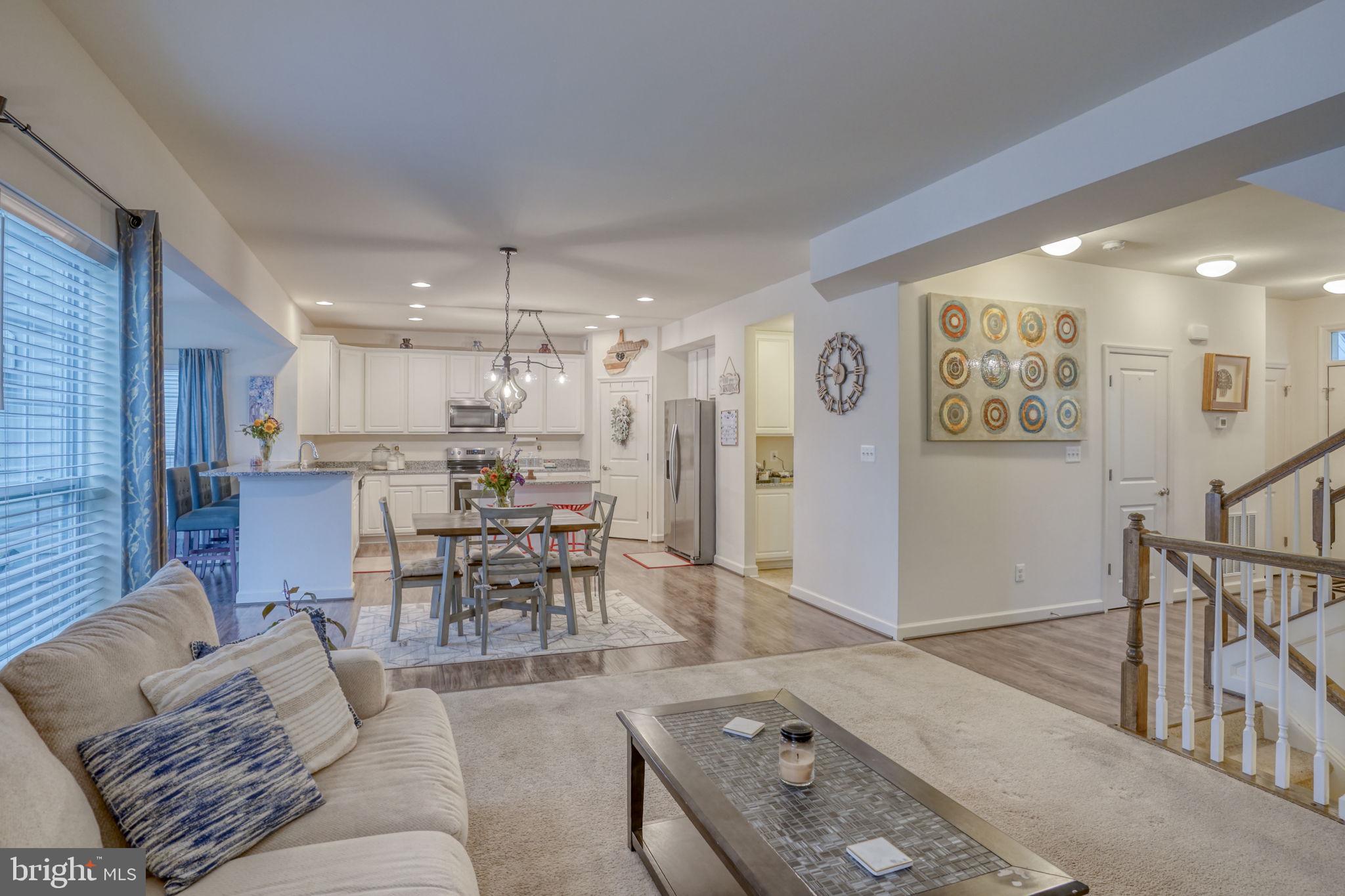 OLDE FIELD VILLAGE - Residential