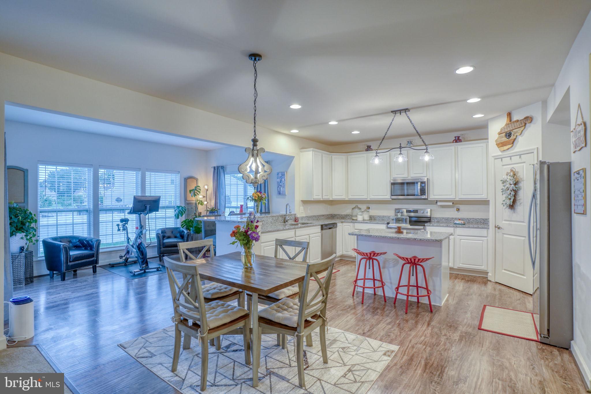 OLDE FIELD VILLAGE - Residential