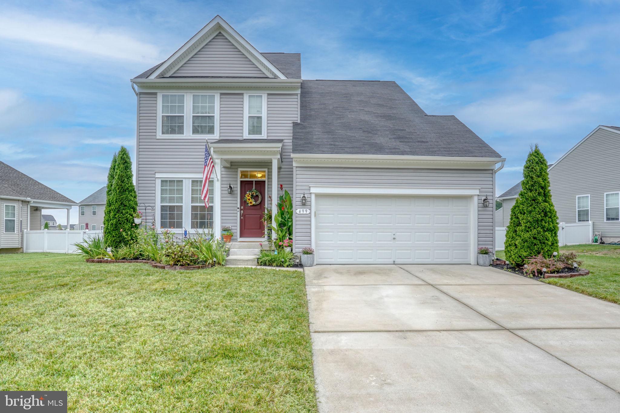 OLDE FIELD VILLAGE - Residential