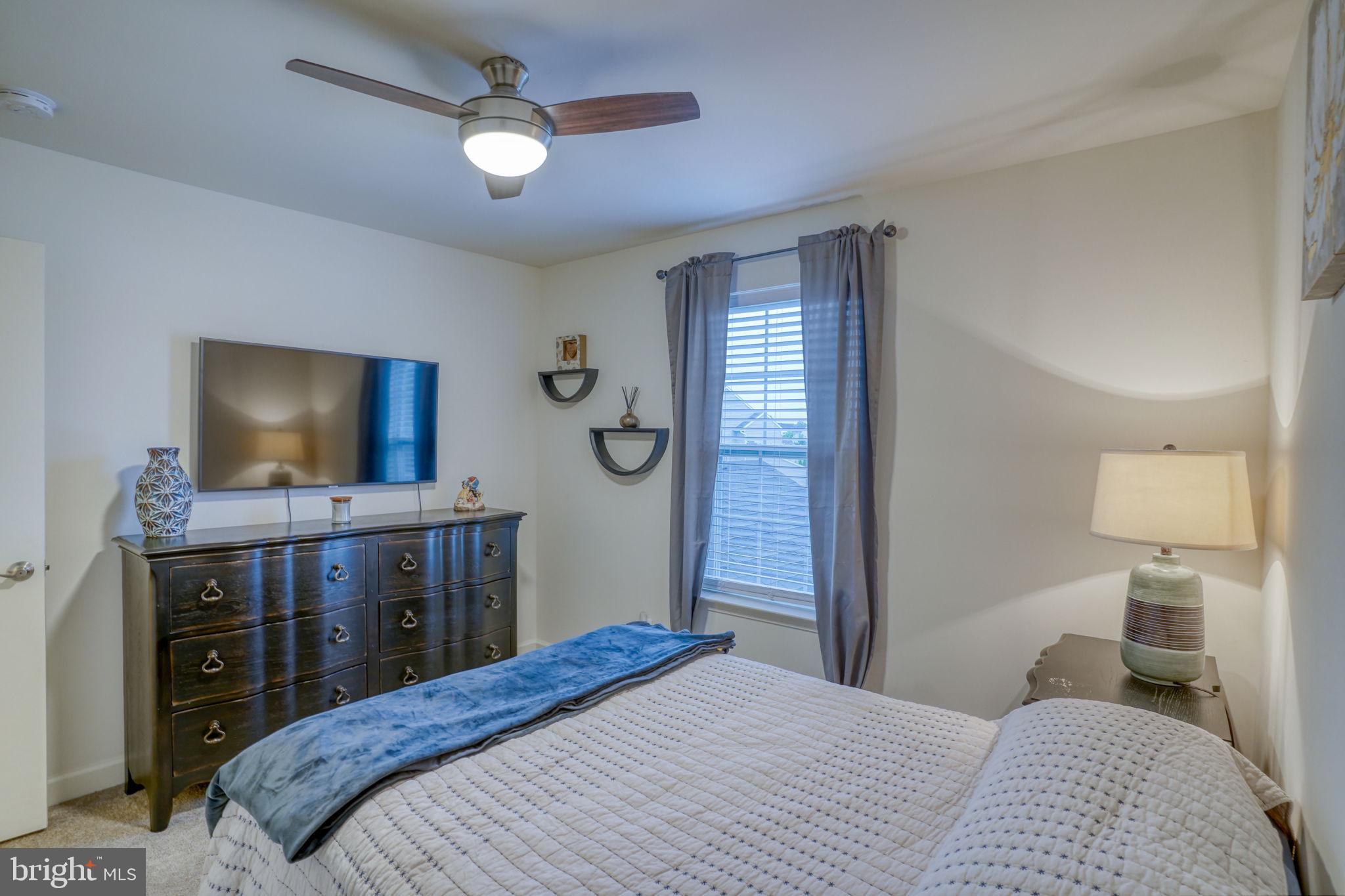 OLDE FIELD VILLAGE - Residential