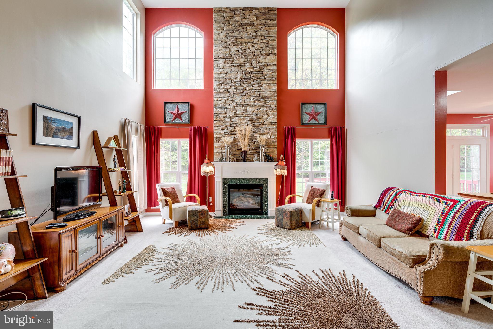 WAYSIDE VILLAGE - Residential