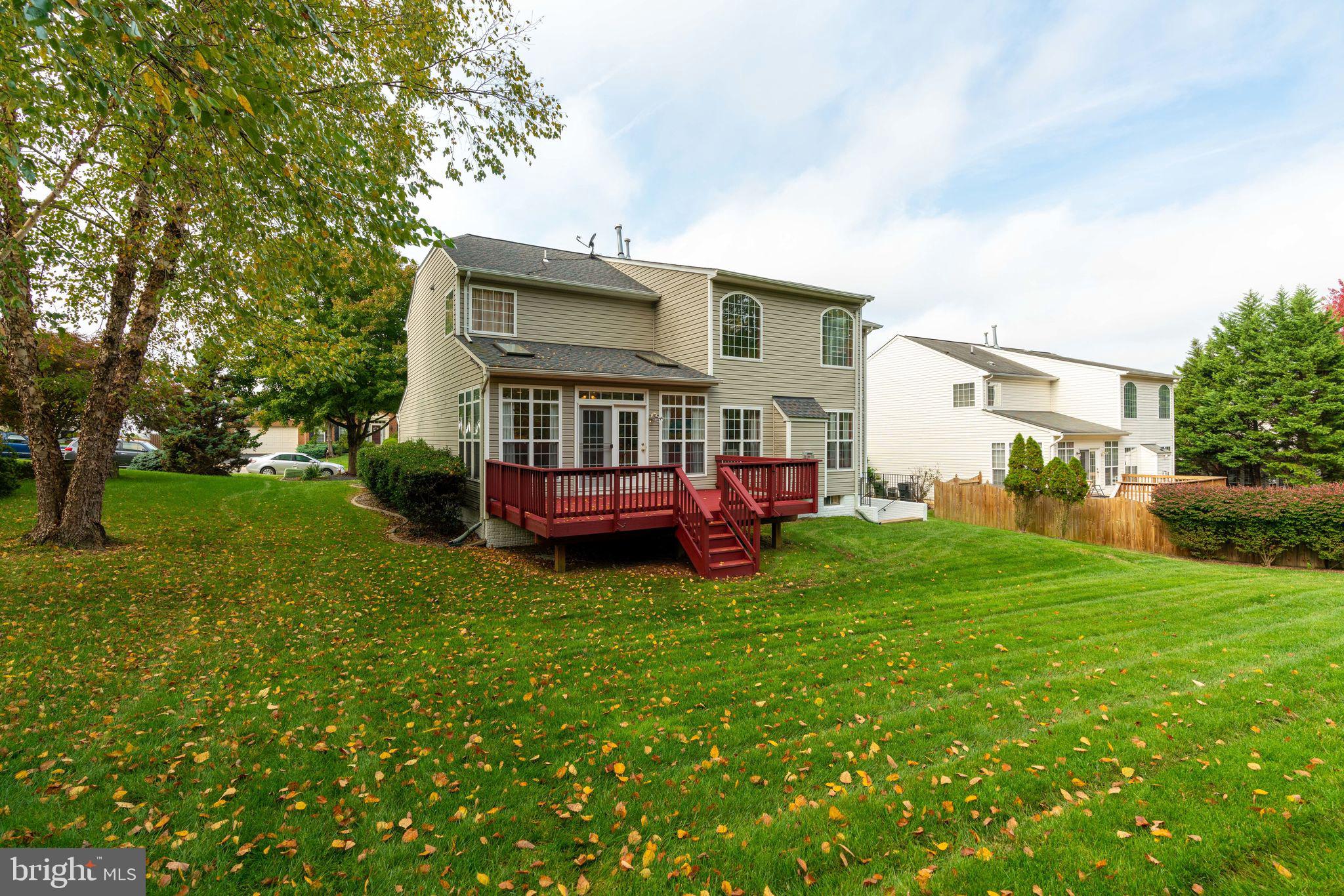 WAYSIDE VILLAGE - Residential