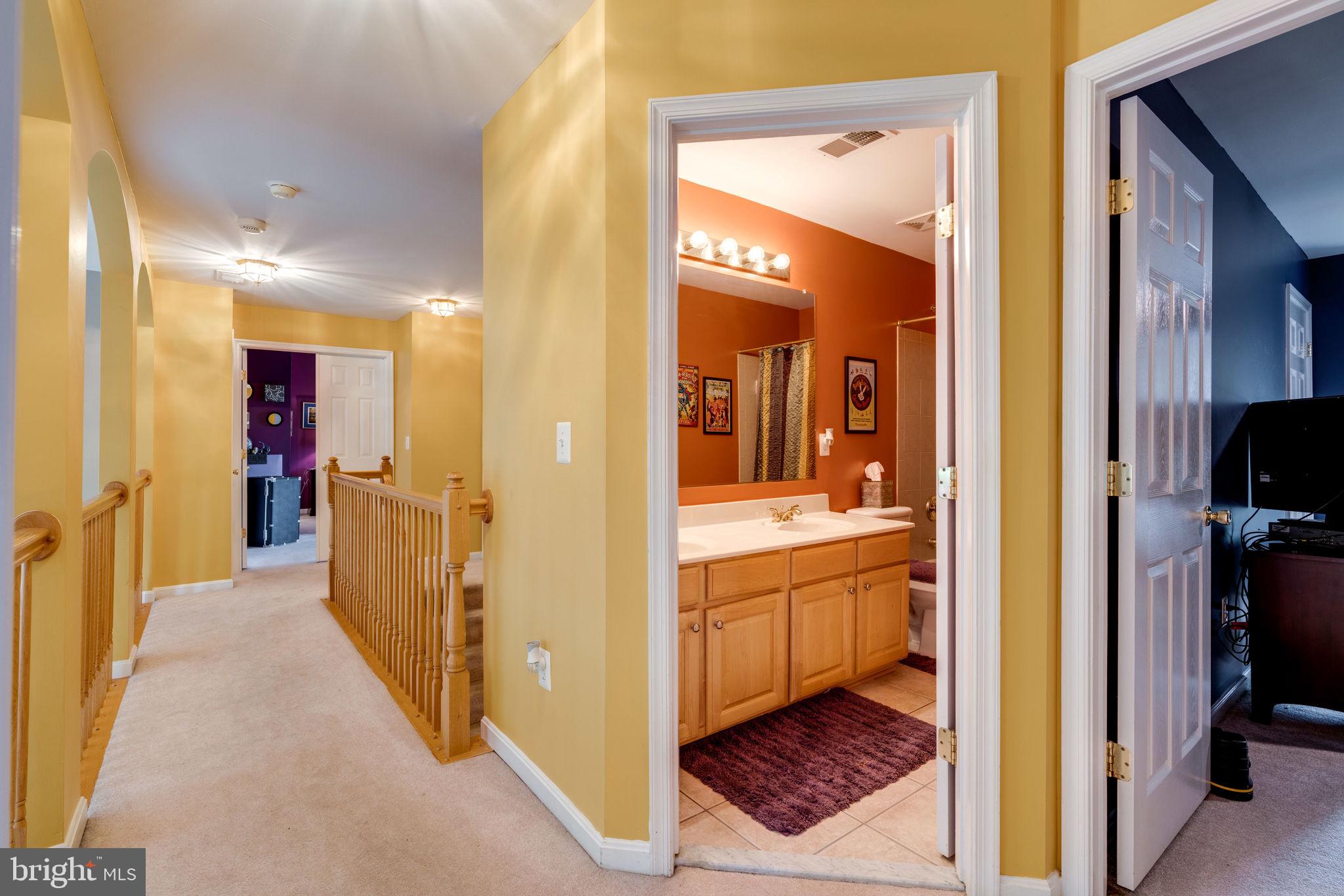 WAYSIDE VILLAGE - Residential