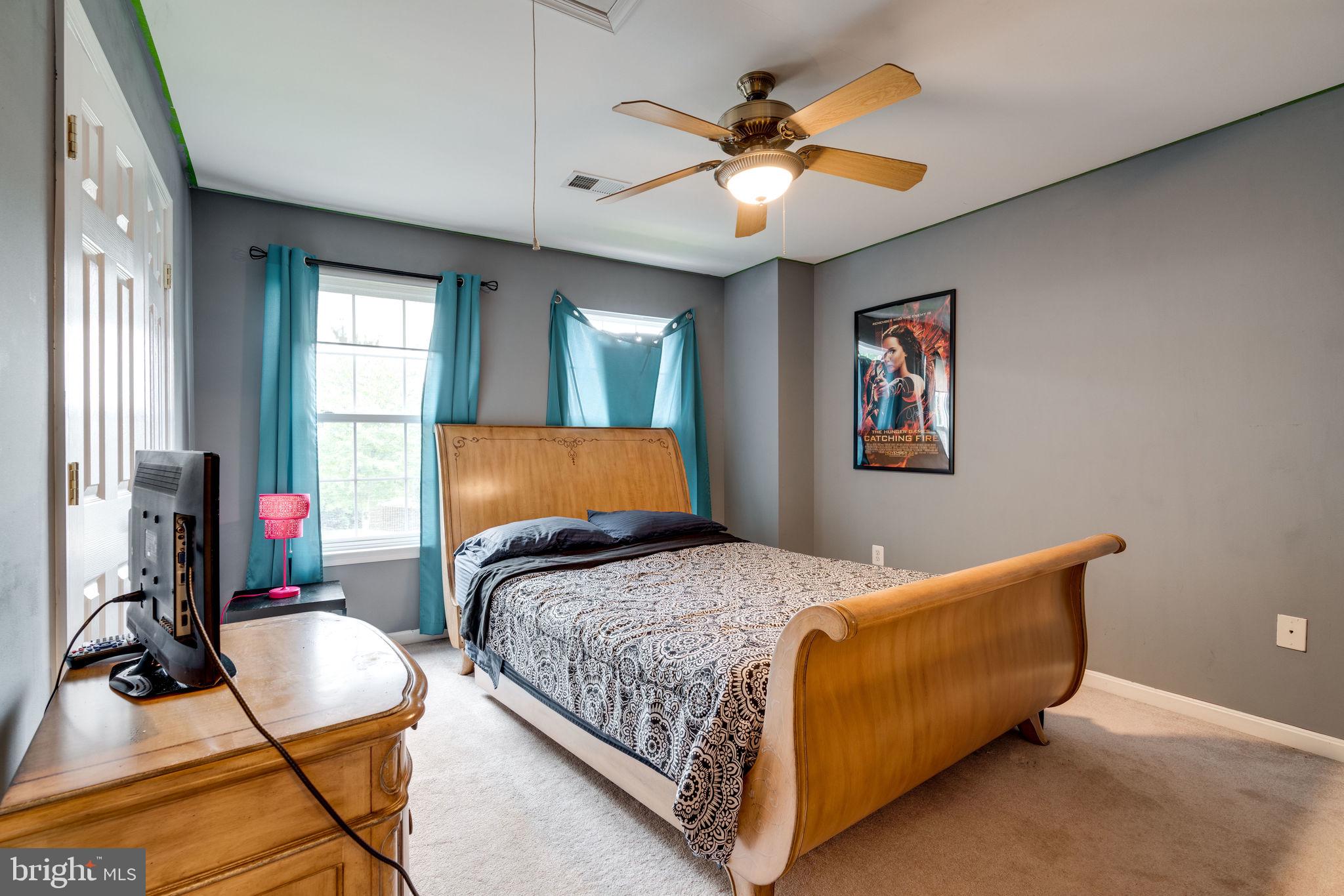 WAYSIDE VILLAGE - Residential