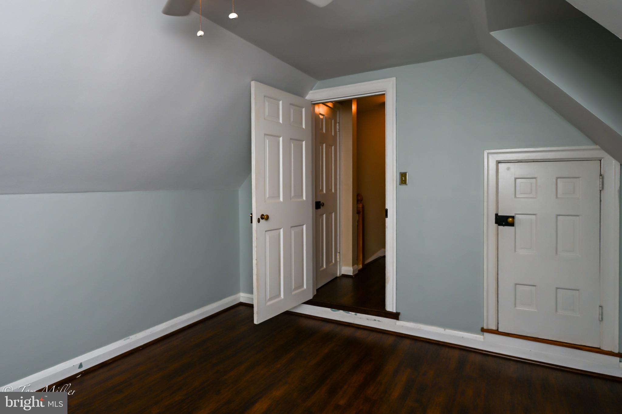 MOUNT WASHINGTON - Residential