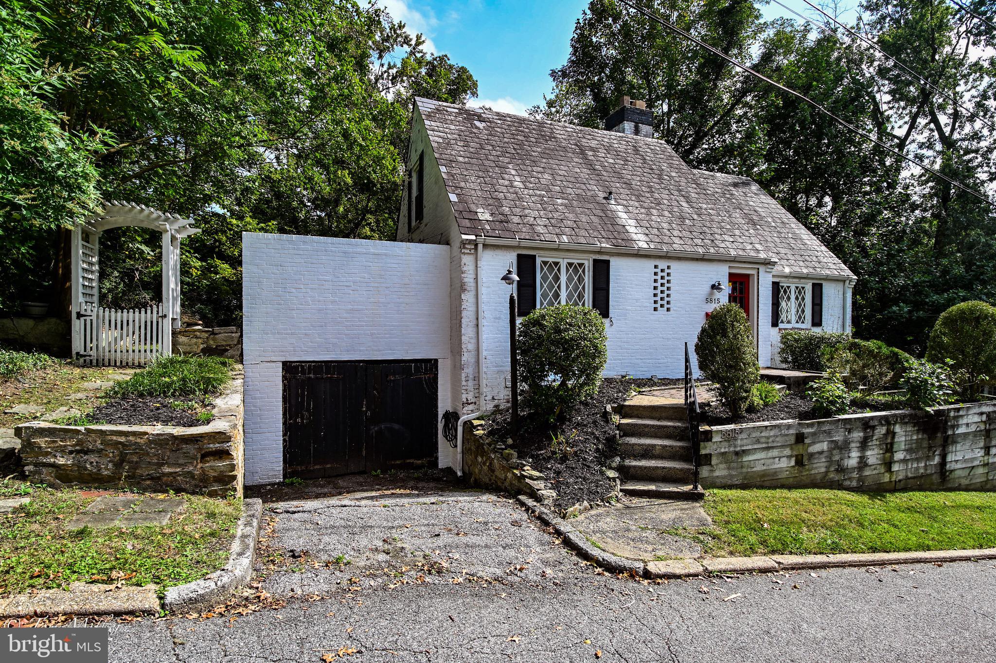 MOUNT WASHINGTON - Residential