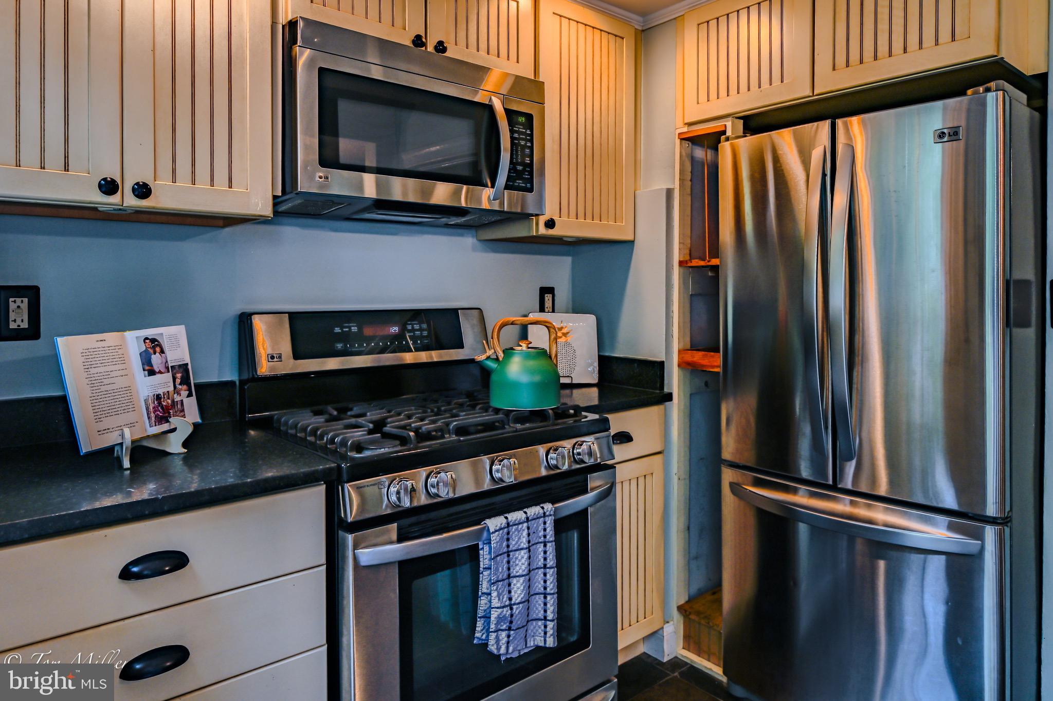 MOUNT WASHINGTON - Residential