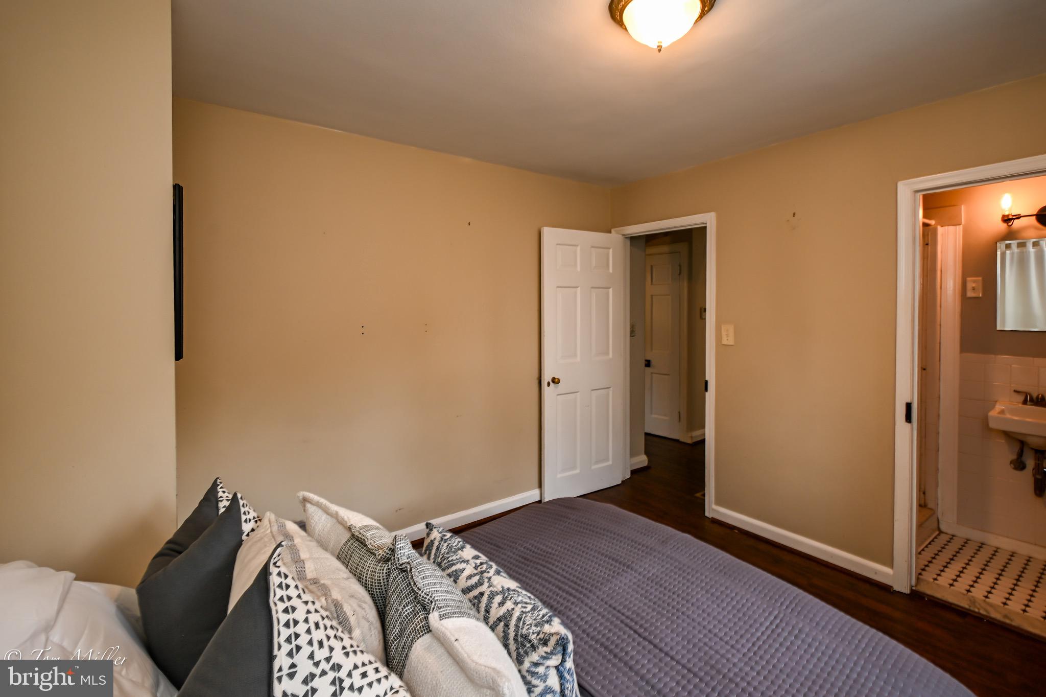 MOUNT WASHINGTON - Residential