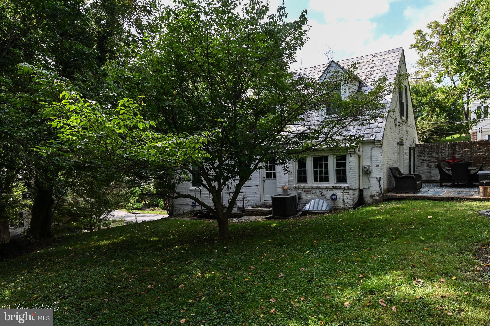 MOUNT WASHINGTON - Residential