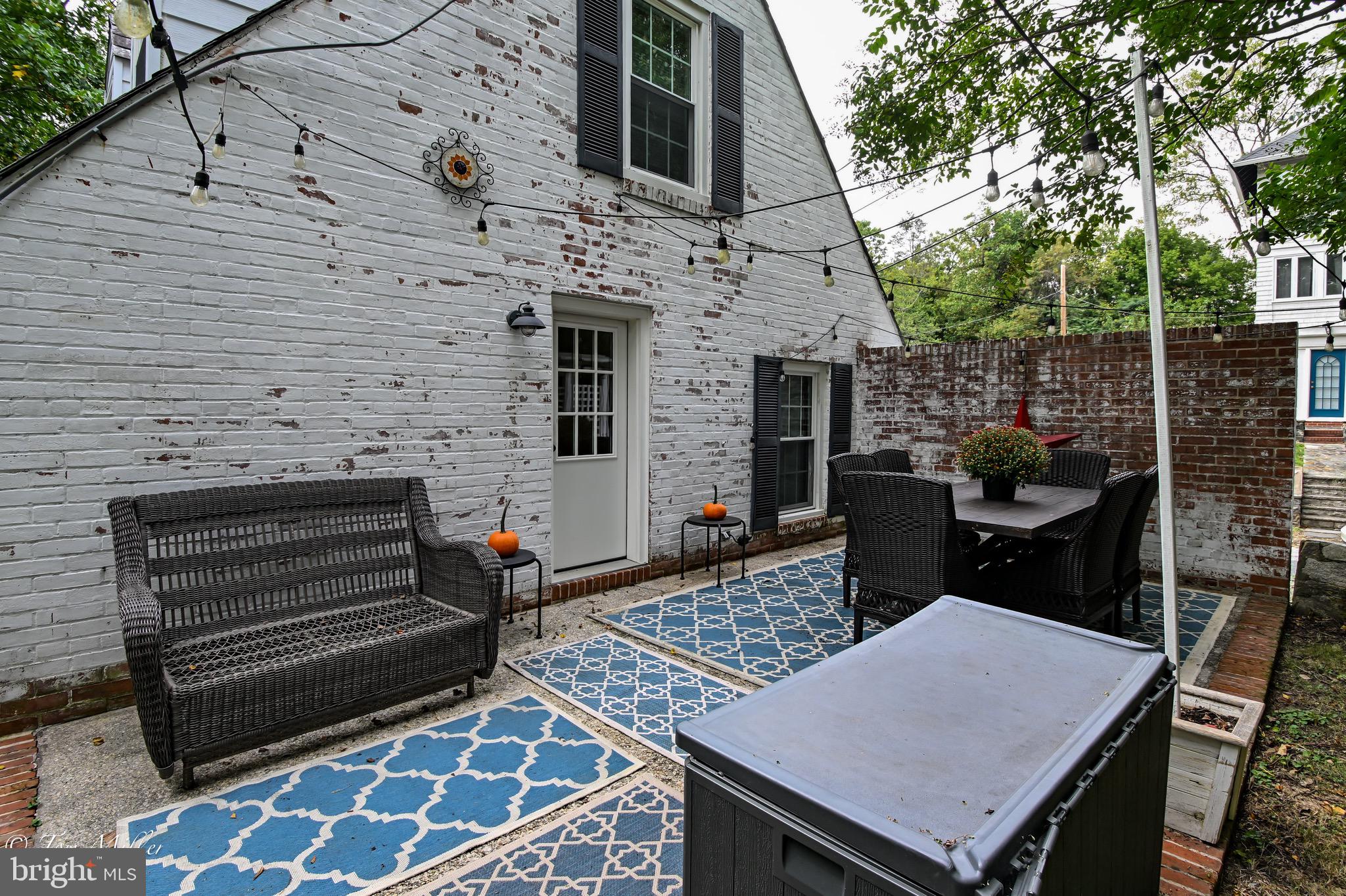 MOUNT WASHINGTON - Residential
