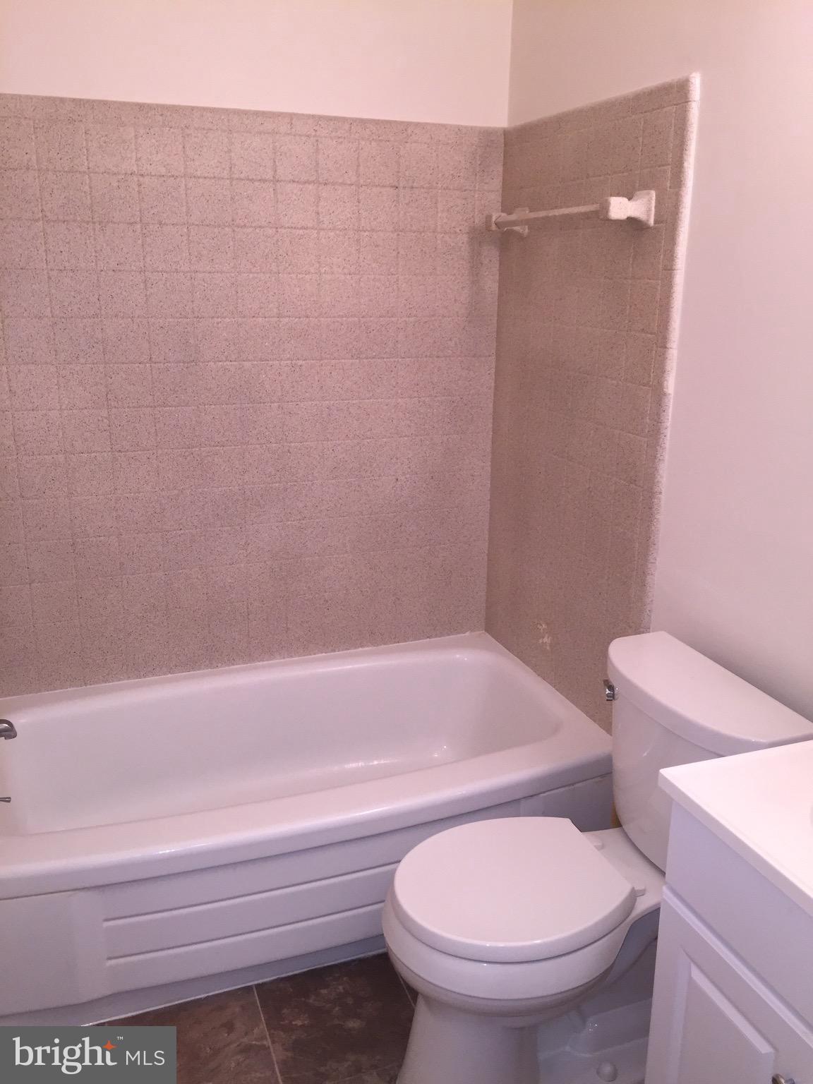 PEMBROOKE - Residential Lease