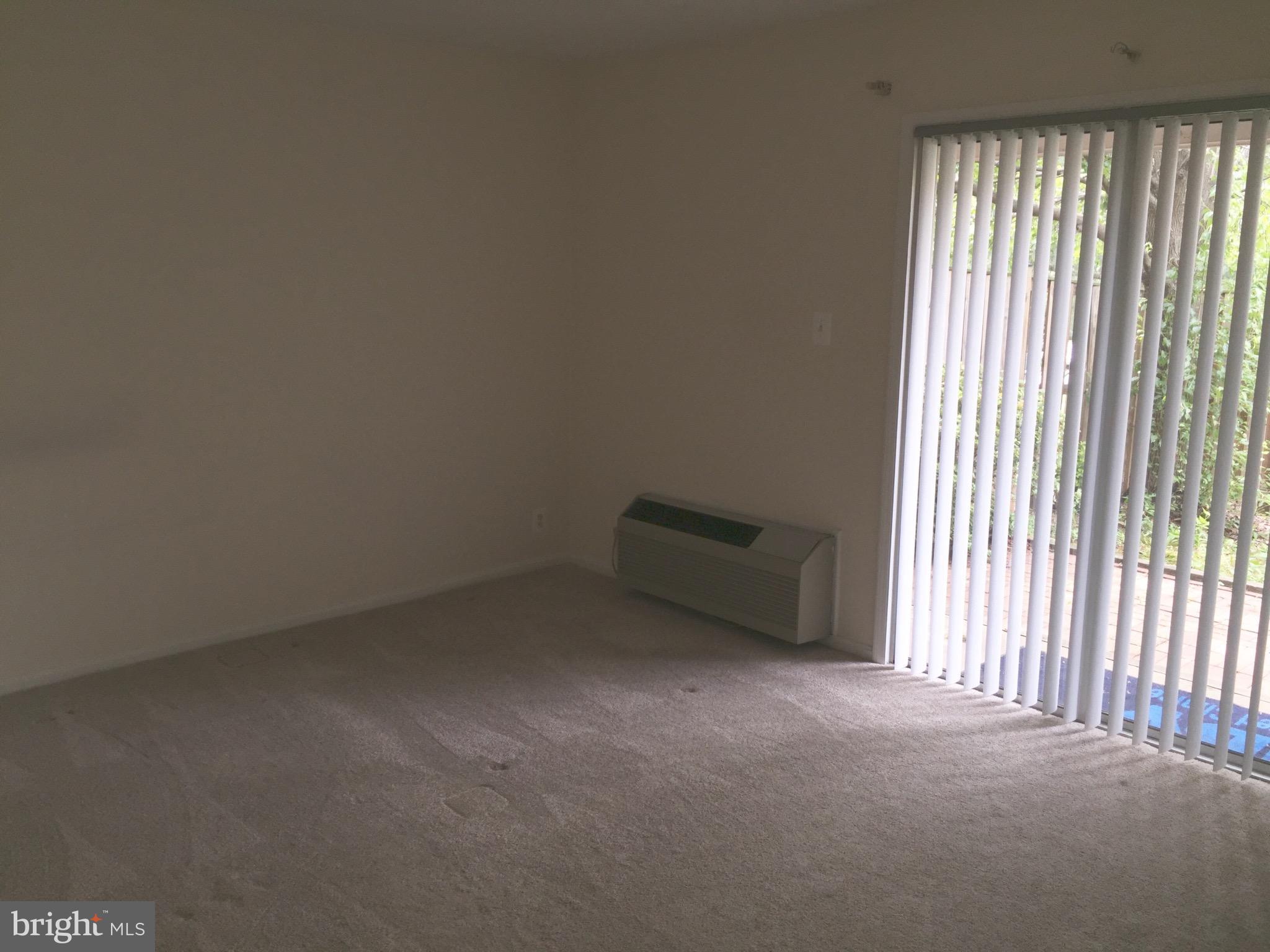 PEMBROOKE - Residential Lease