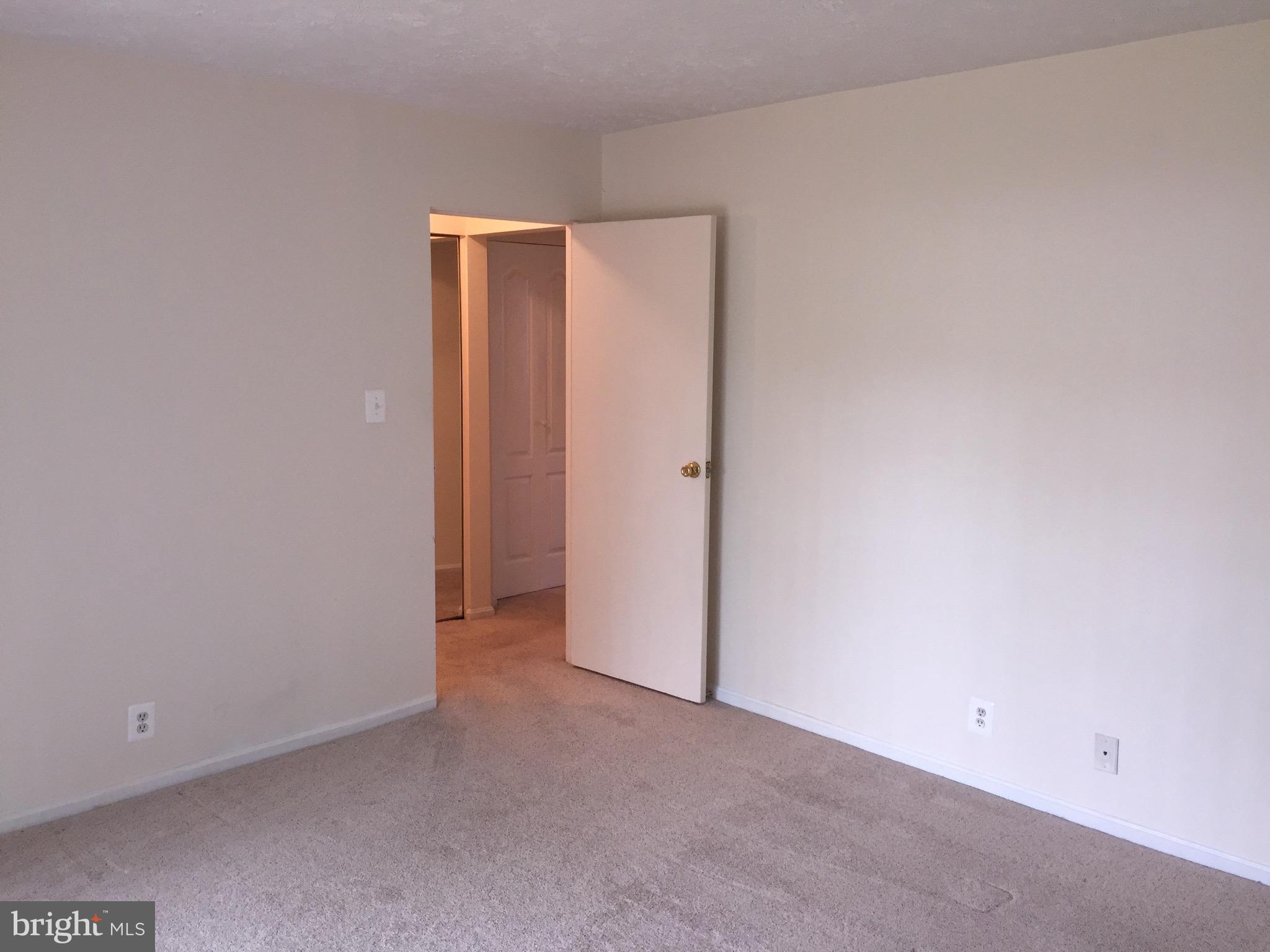 PEMBROOKE - Residential Lease