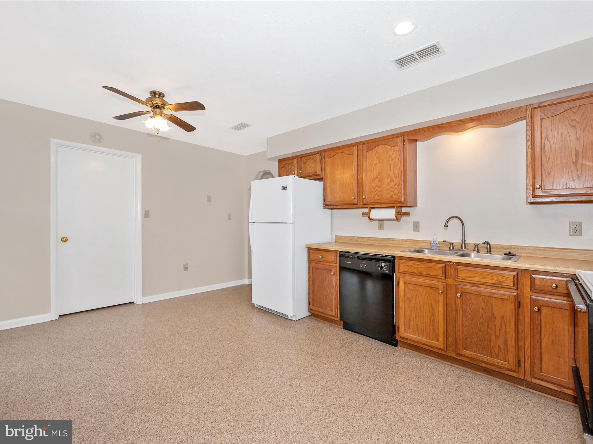 SYLVAN GROVE - Residential