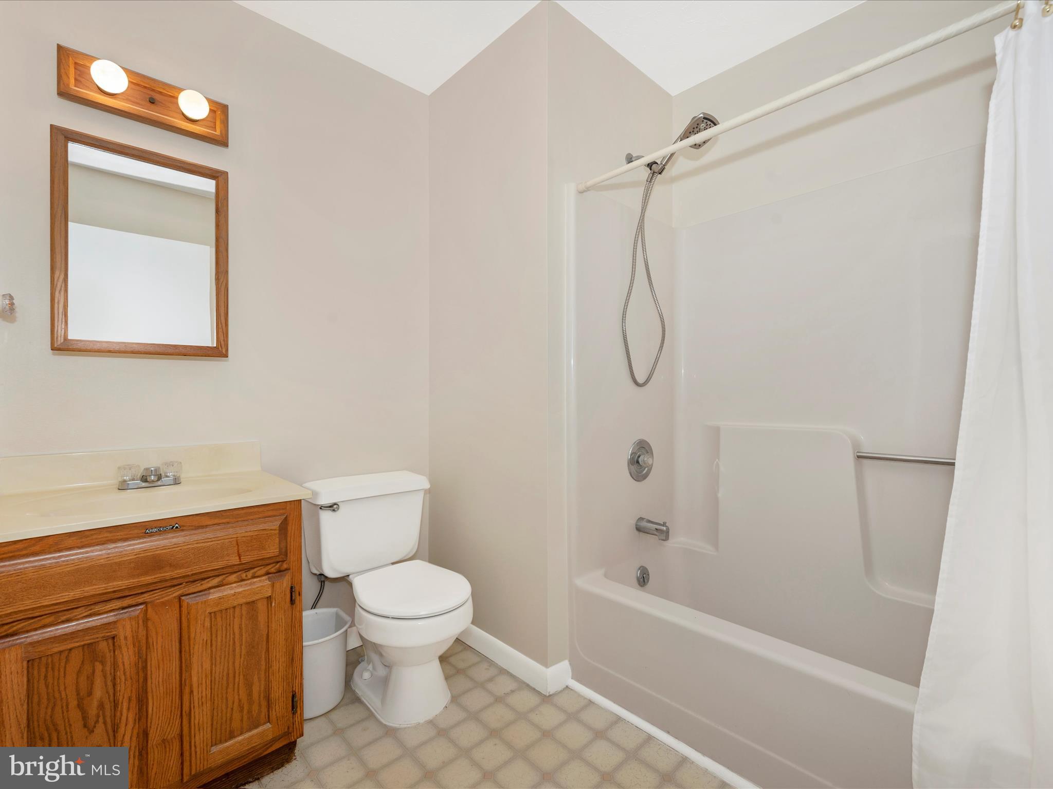 SYLVAN GROVE - Residential