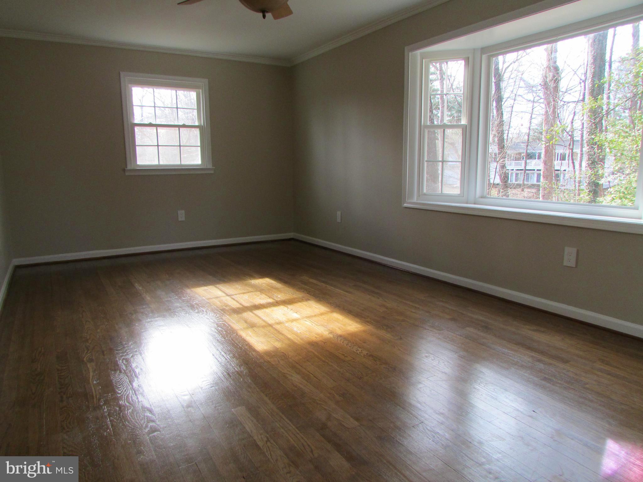 OAKTON - Residential Lease