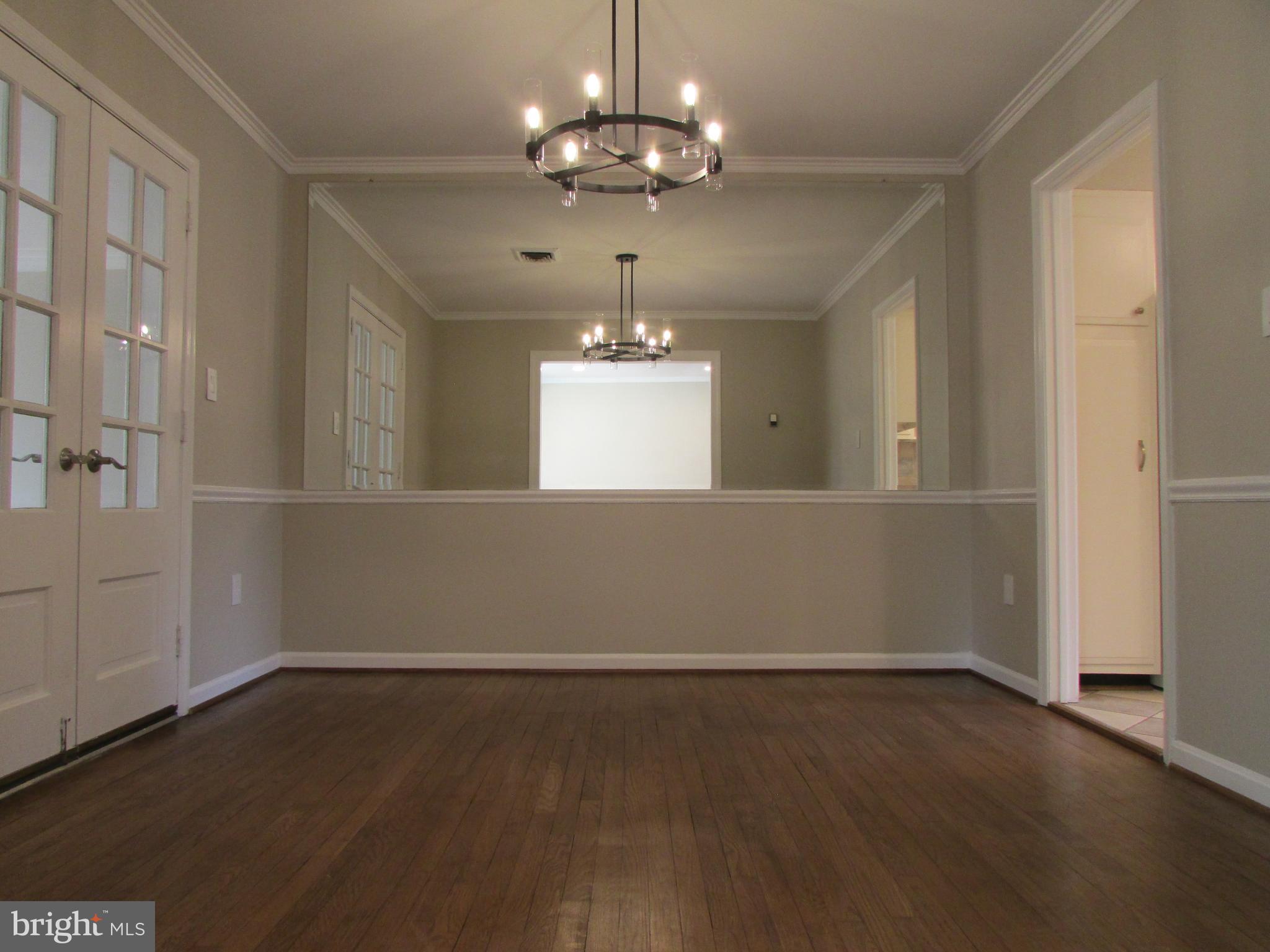 OAKTON - Residential Lease