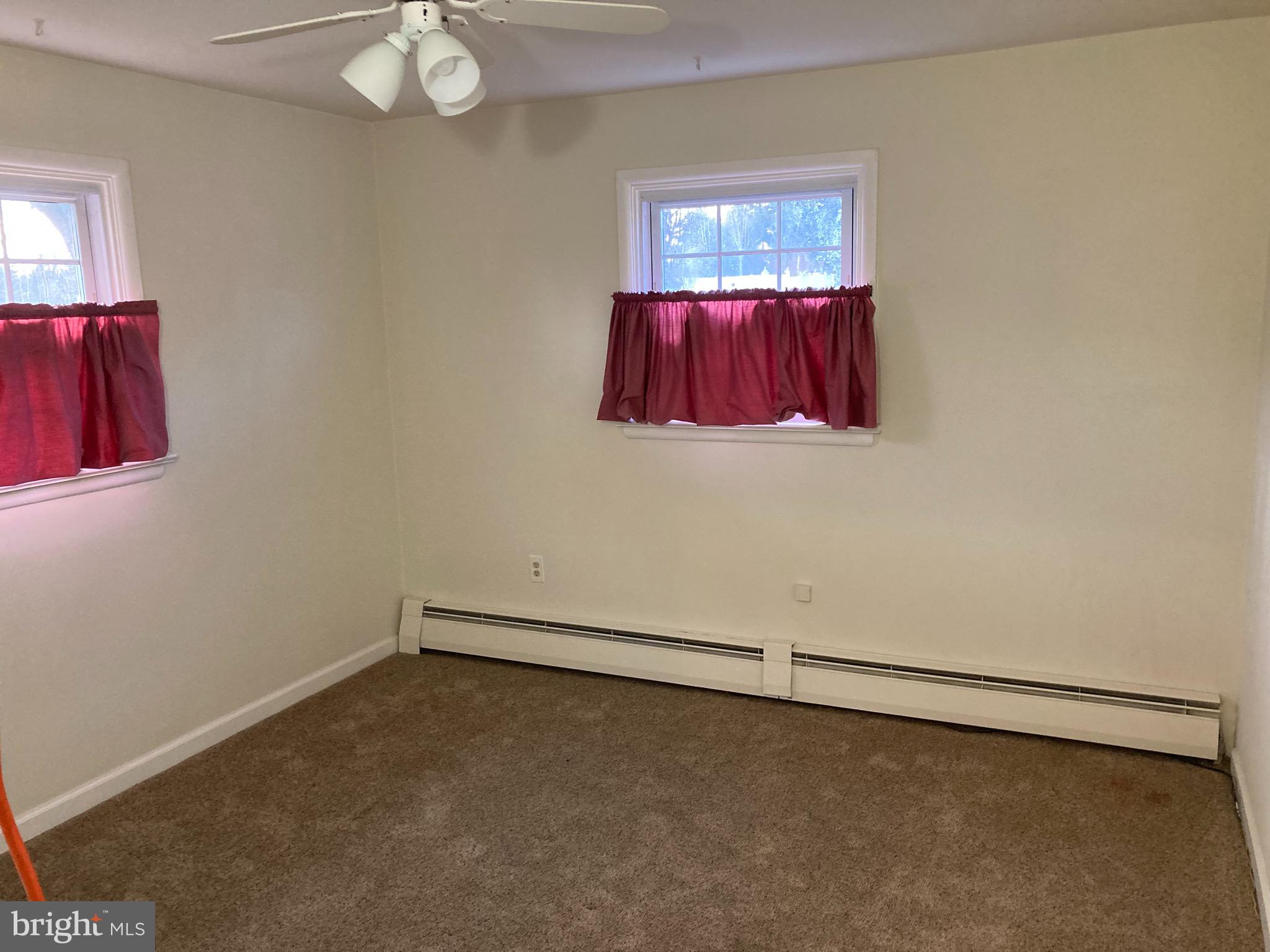 HIGHLAND PARK - Residential Lease