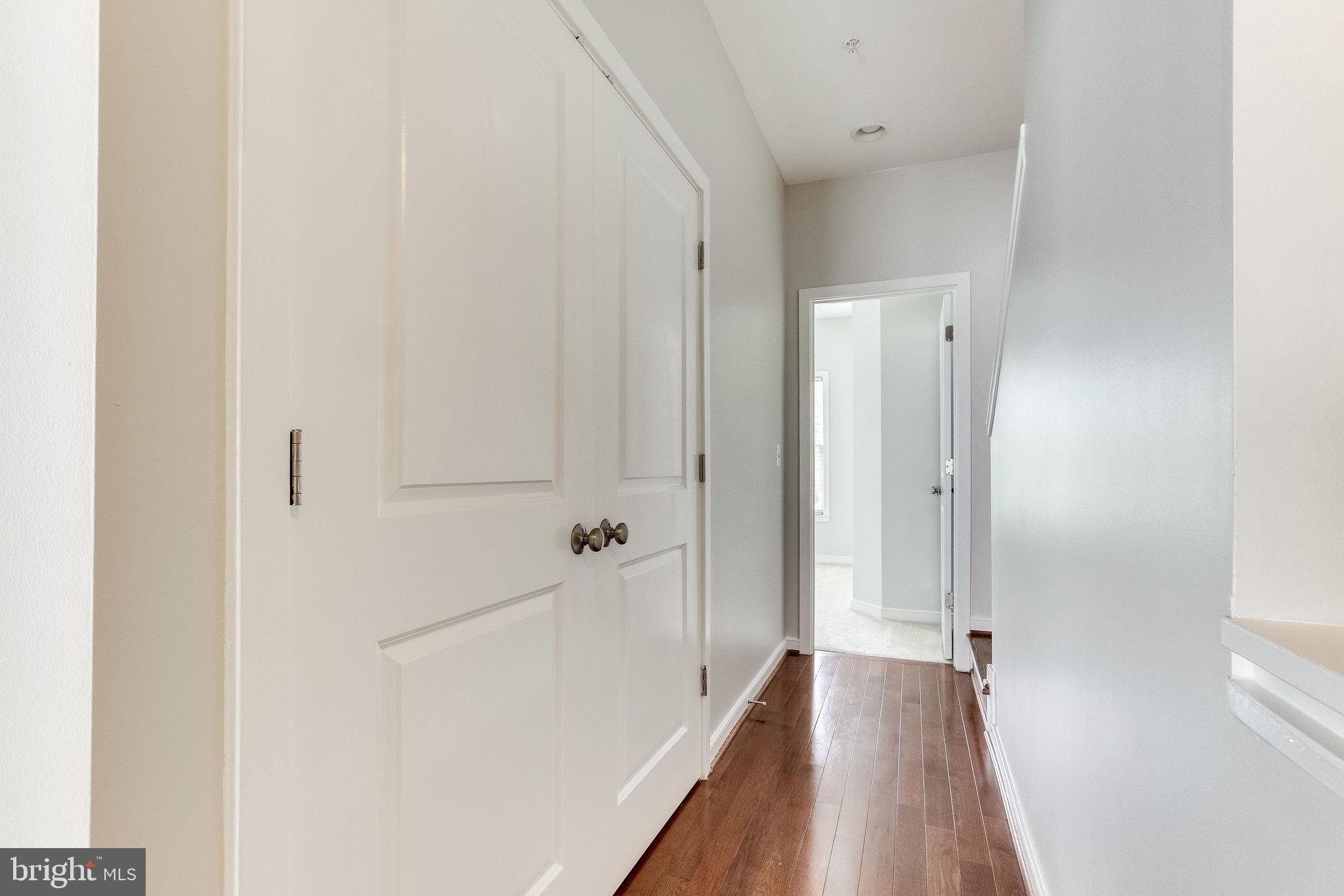 OLD TOWN COMMONS - Residential Lease