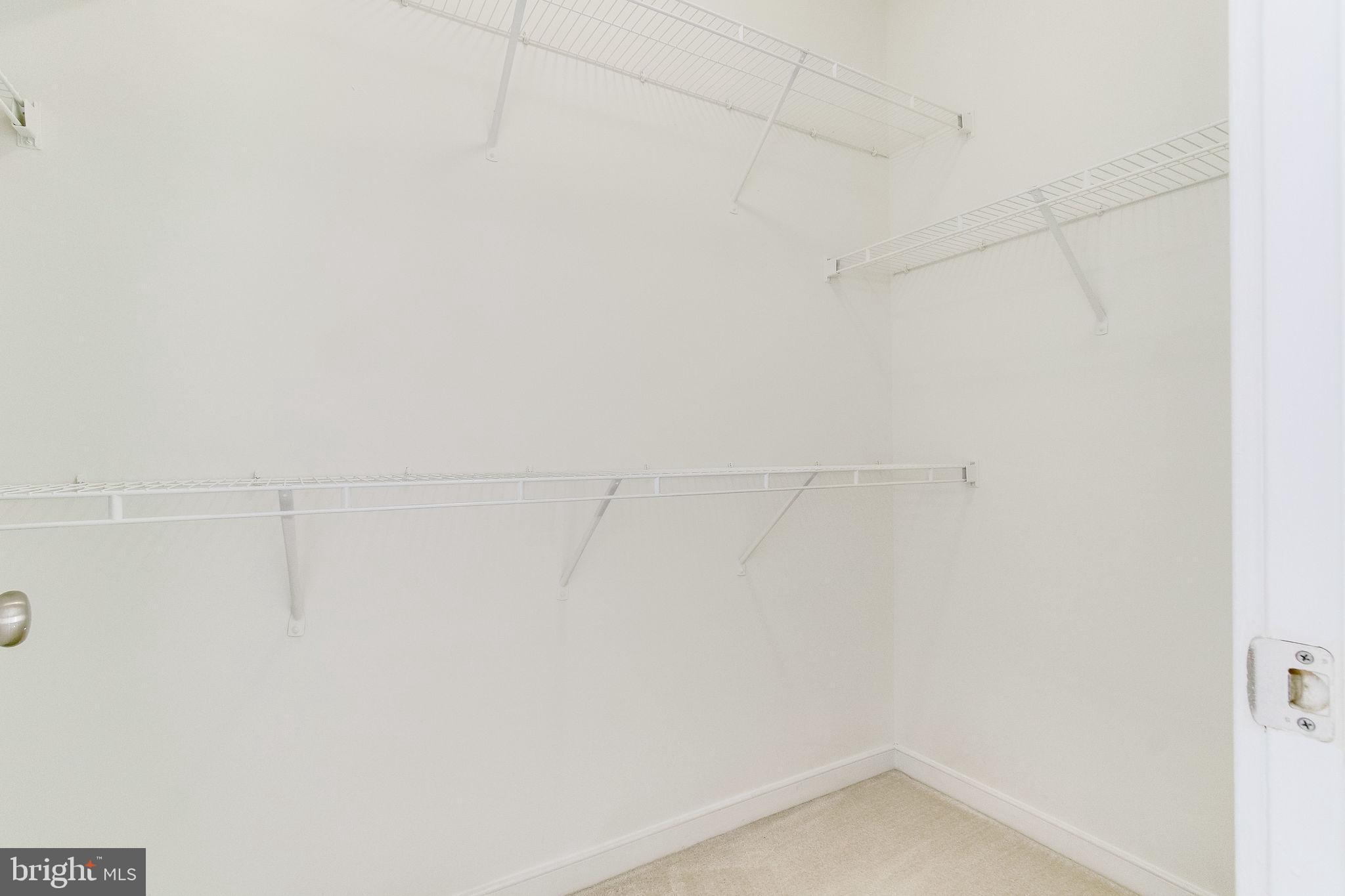 OLD TOWN COMMONS - Residential Lease