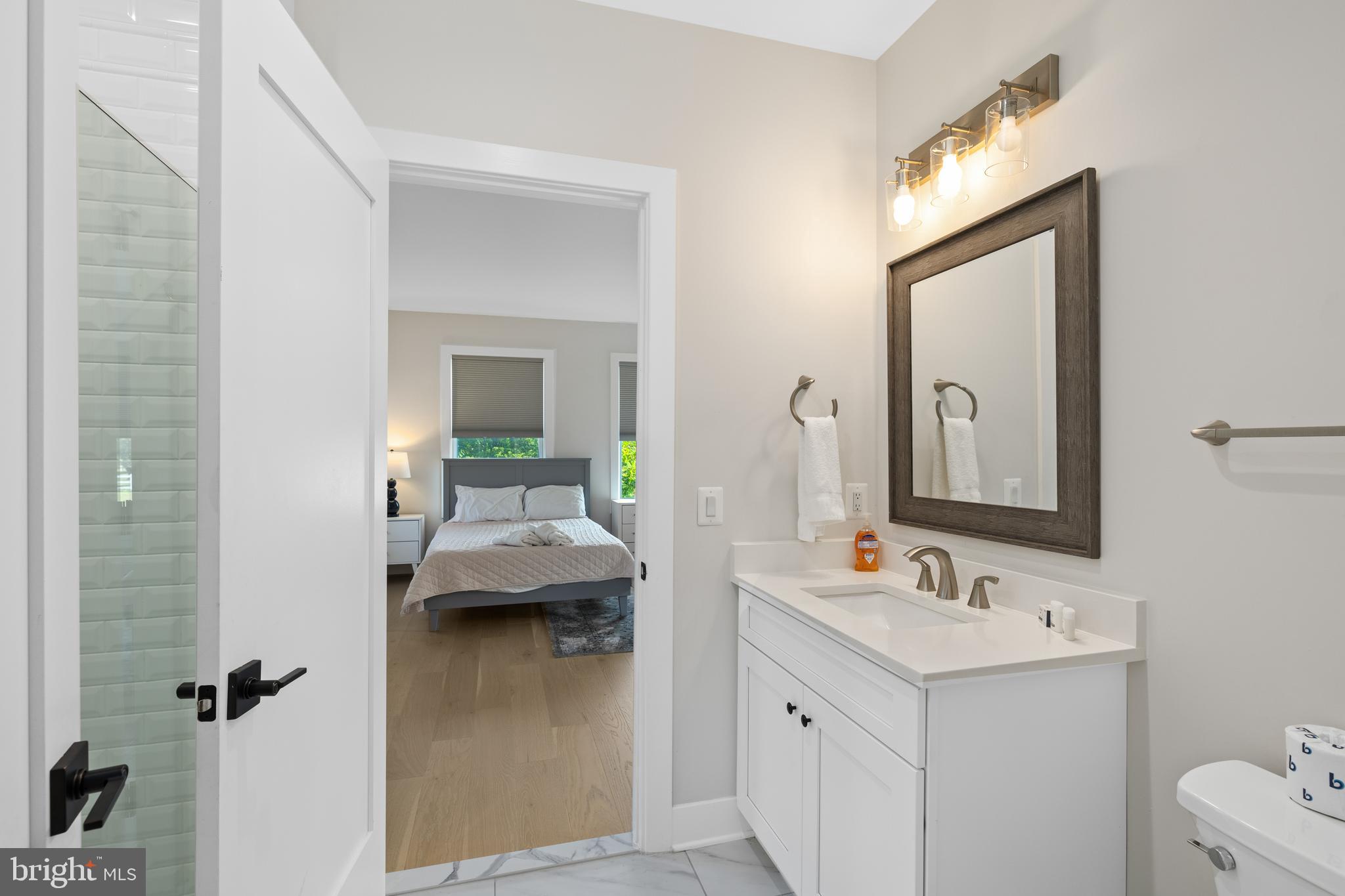 SUMMERVIEW POINT - Residential