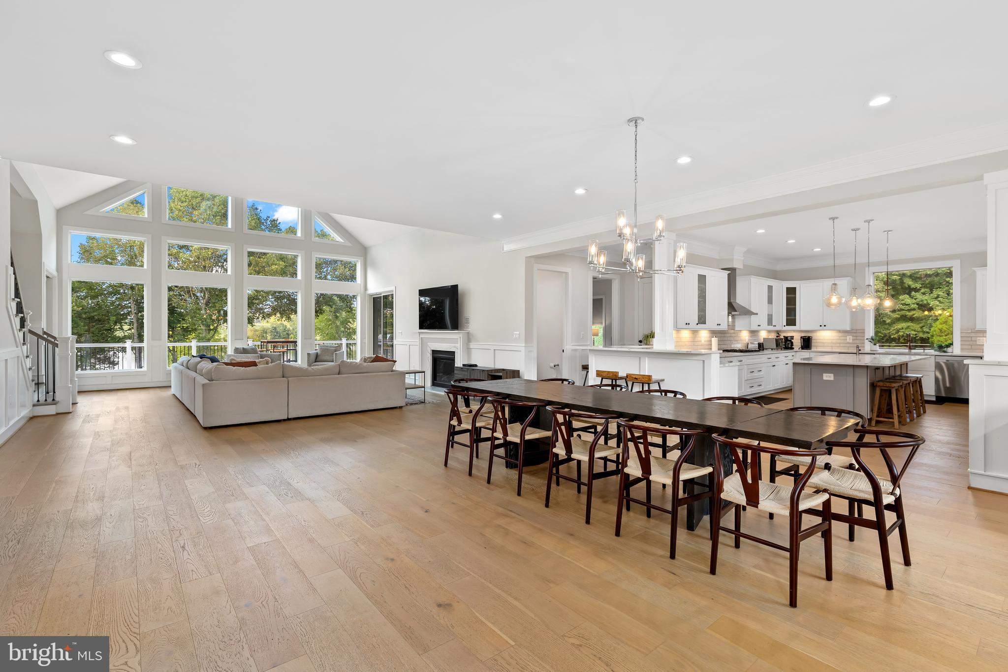 SUMMERVIEW POINT - Residential