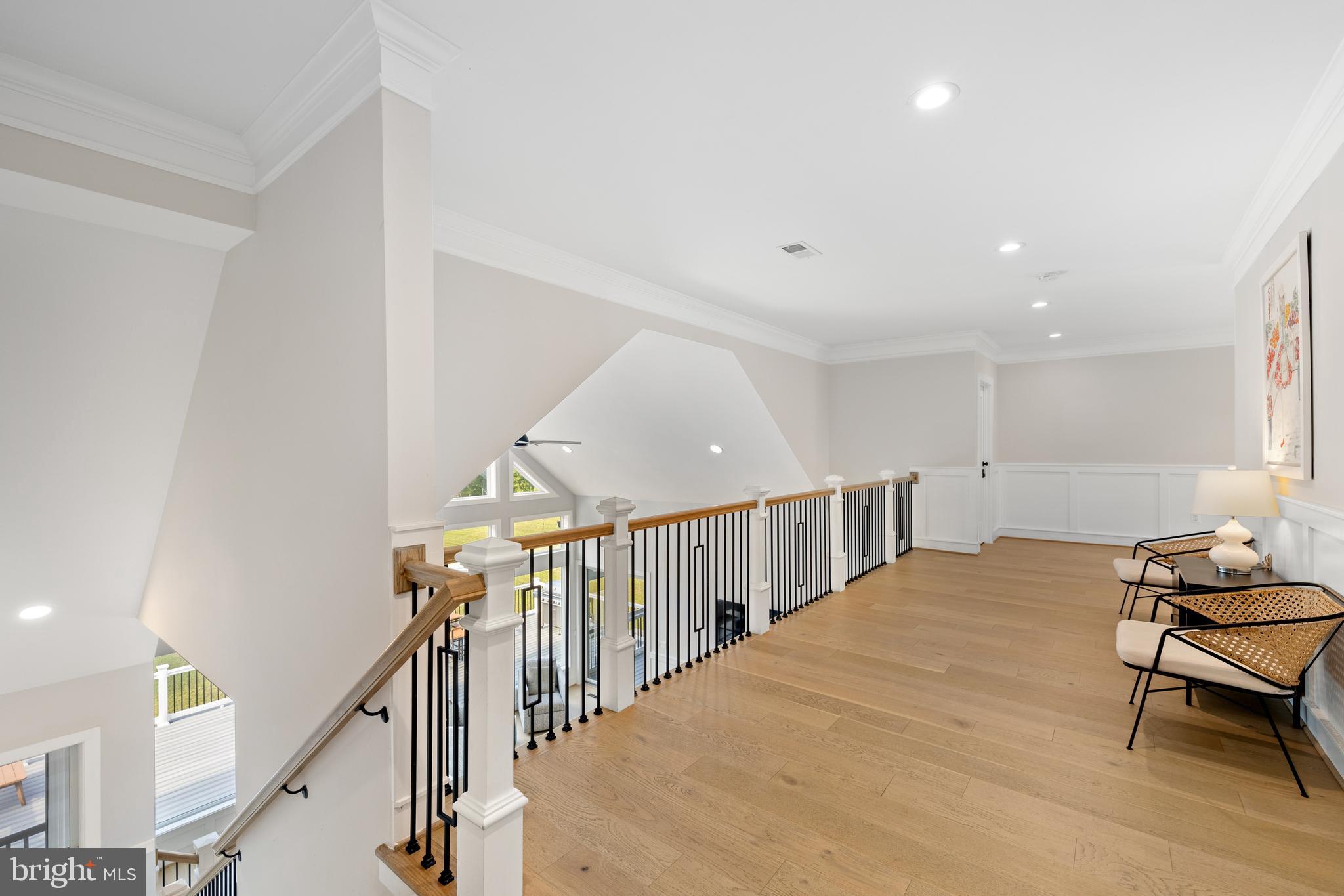 SUMMERVIEW POINT - Residential