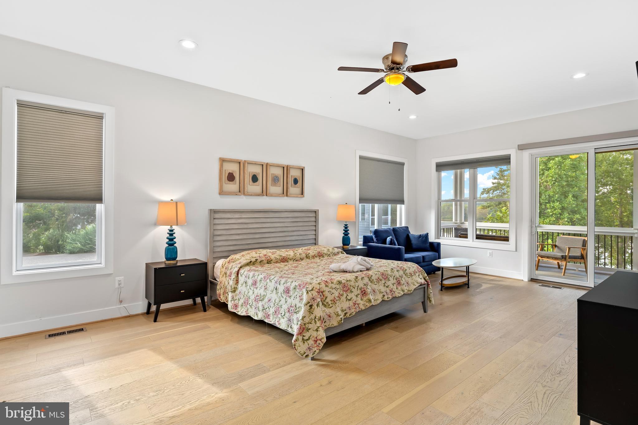 SUMMERVIEW POINT - Residential