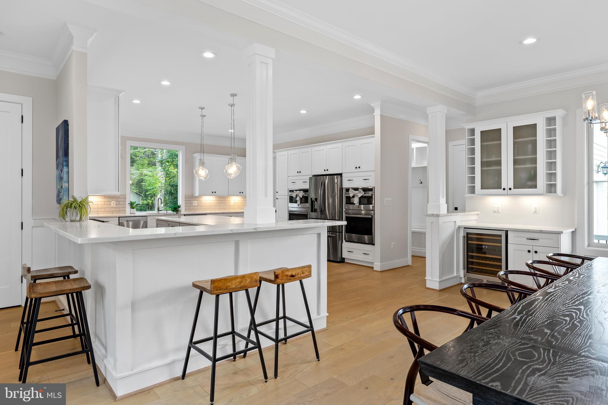 SUMMERVIEW POINT - Residential