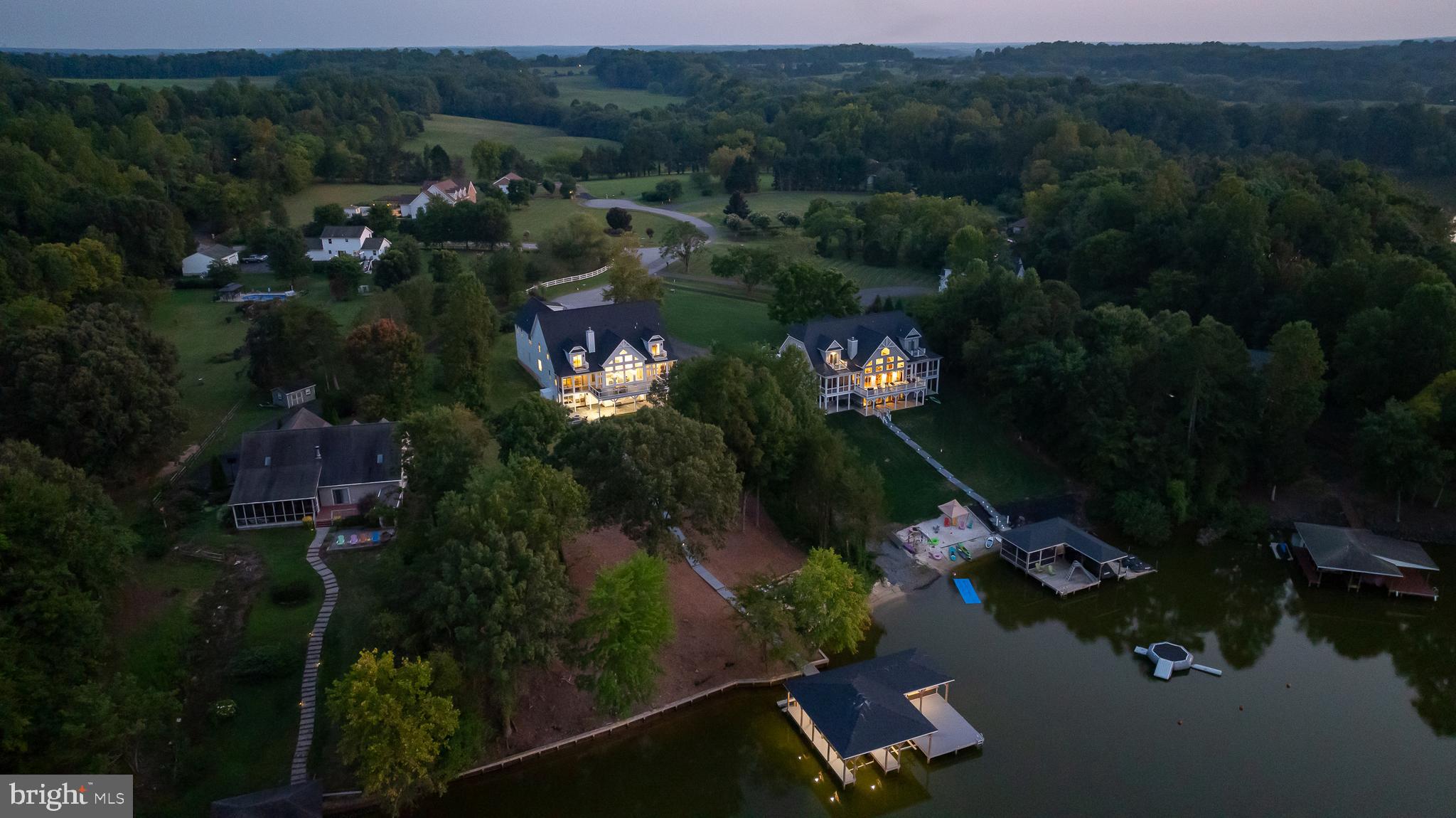 SUMMERVIEW POINT - Residential