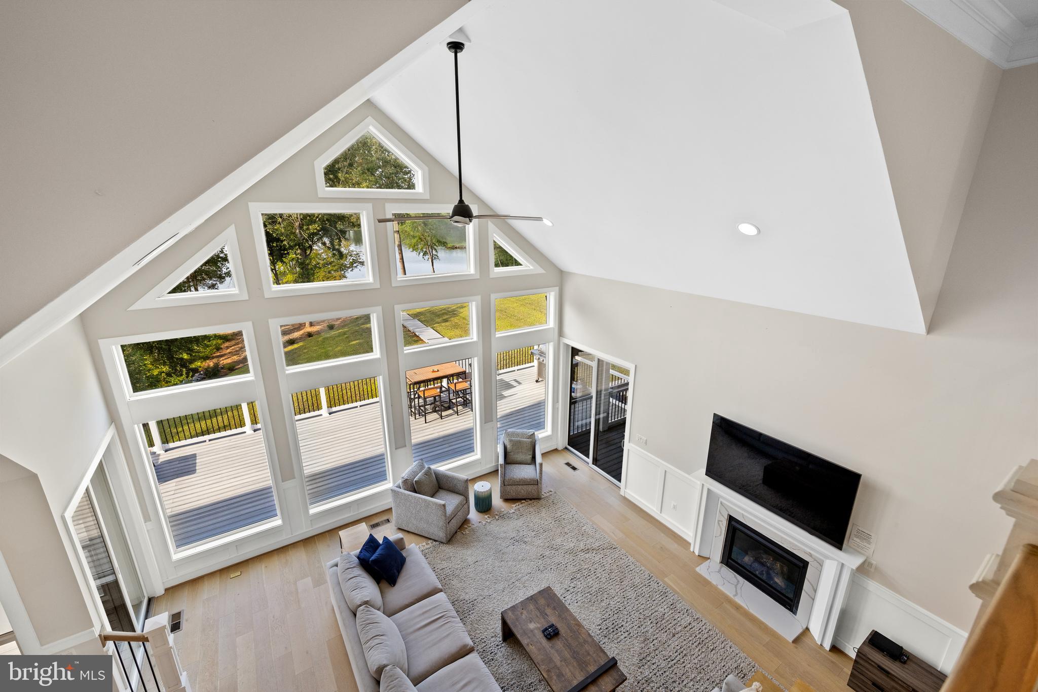 SUMMERVIEW POINT - Residential