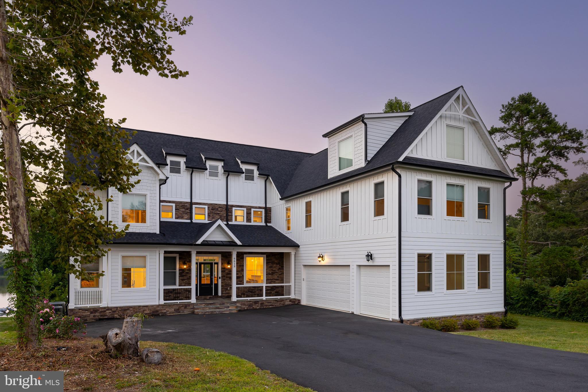 SUMMERVIEW POINT - Residential