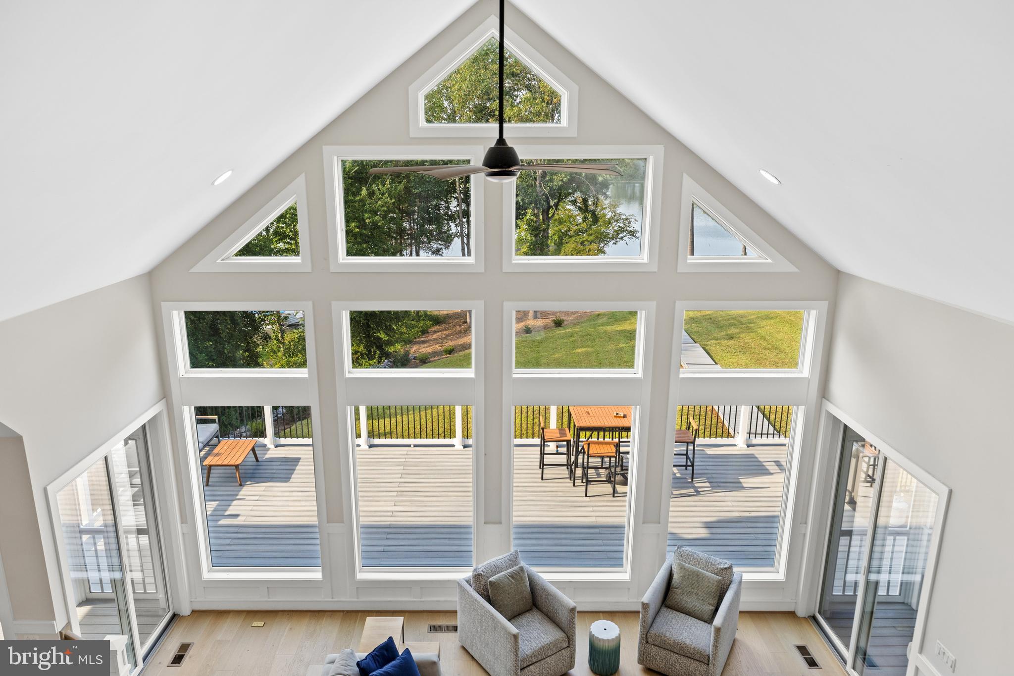 SUMMERVIEW POINT - Residential