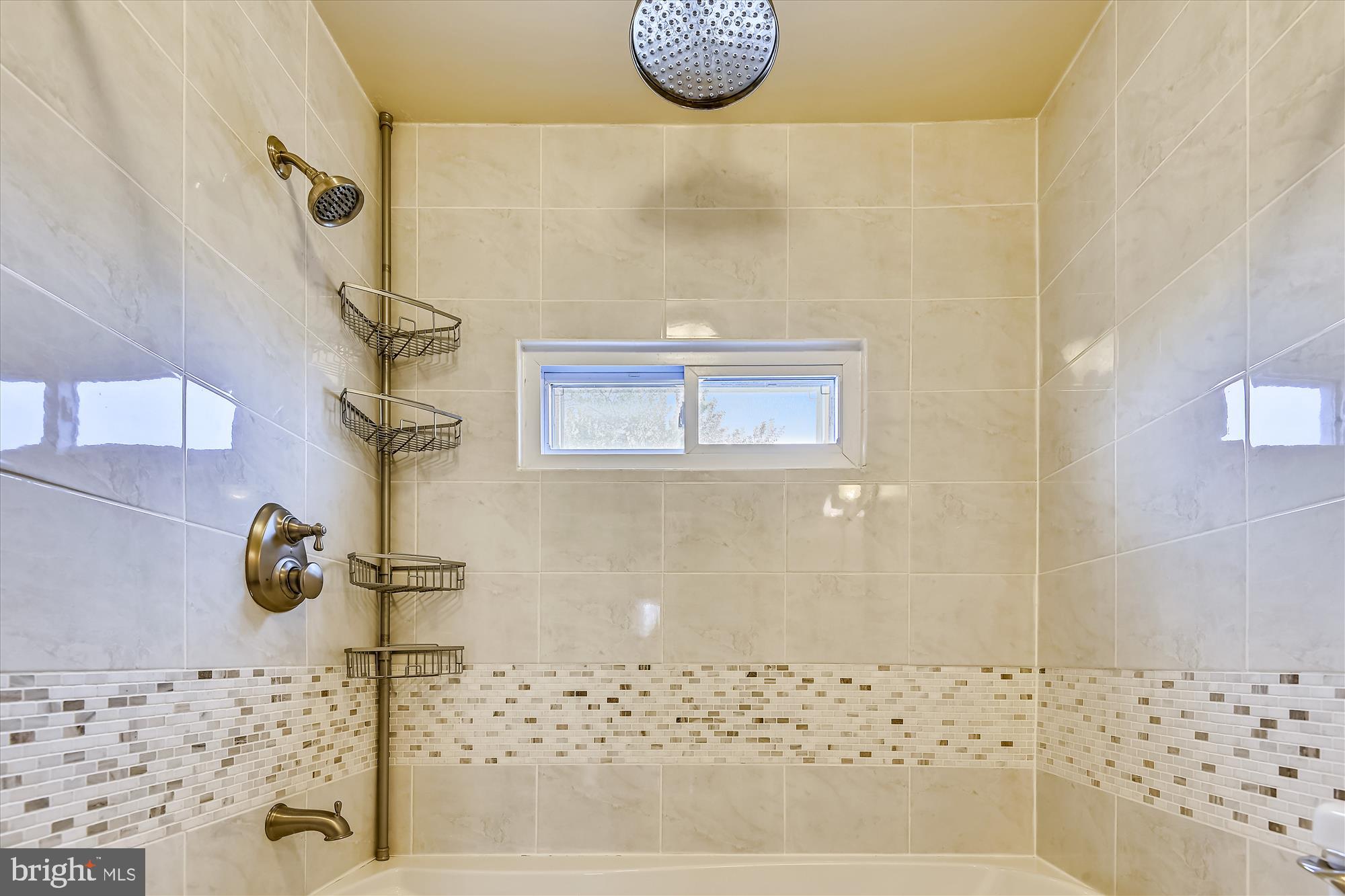 LORRAINE PARK - Residential